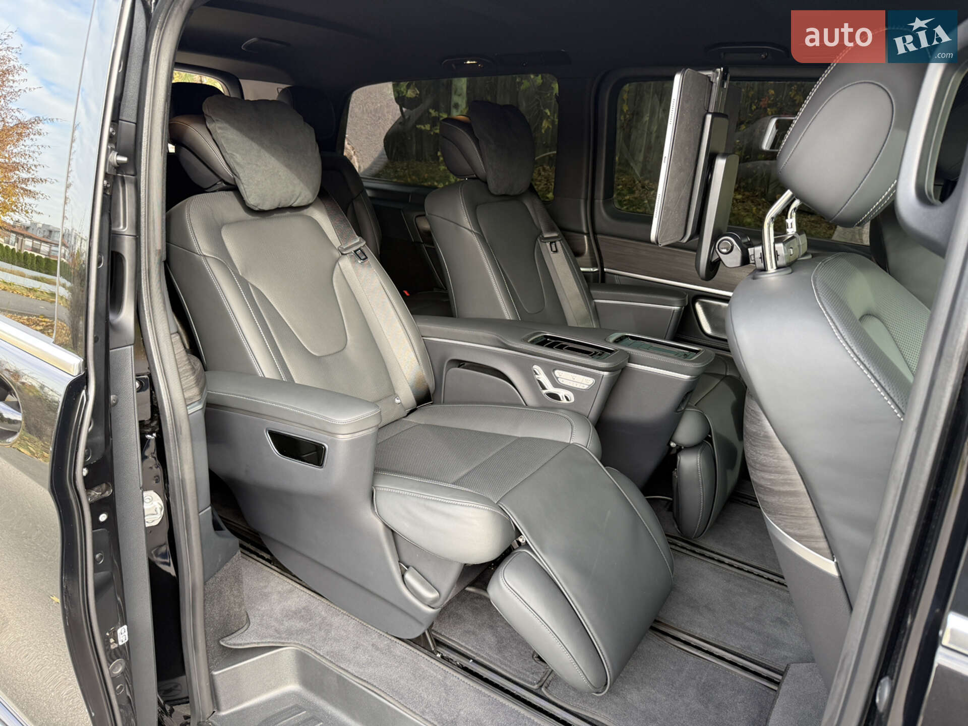 Mercedes-Benz V-Class 2025 VIN W1V447815S4503036 фото оголошення 63 з 78