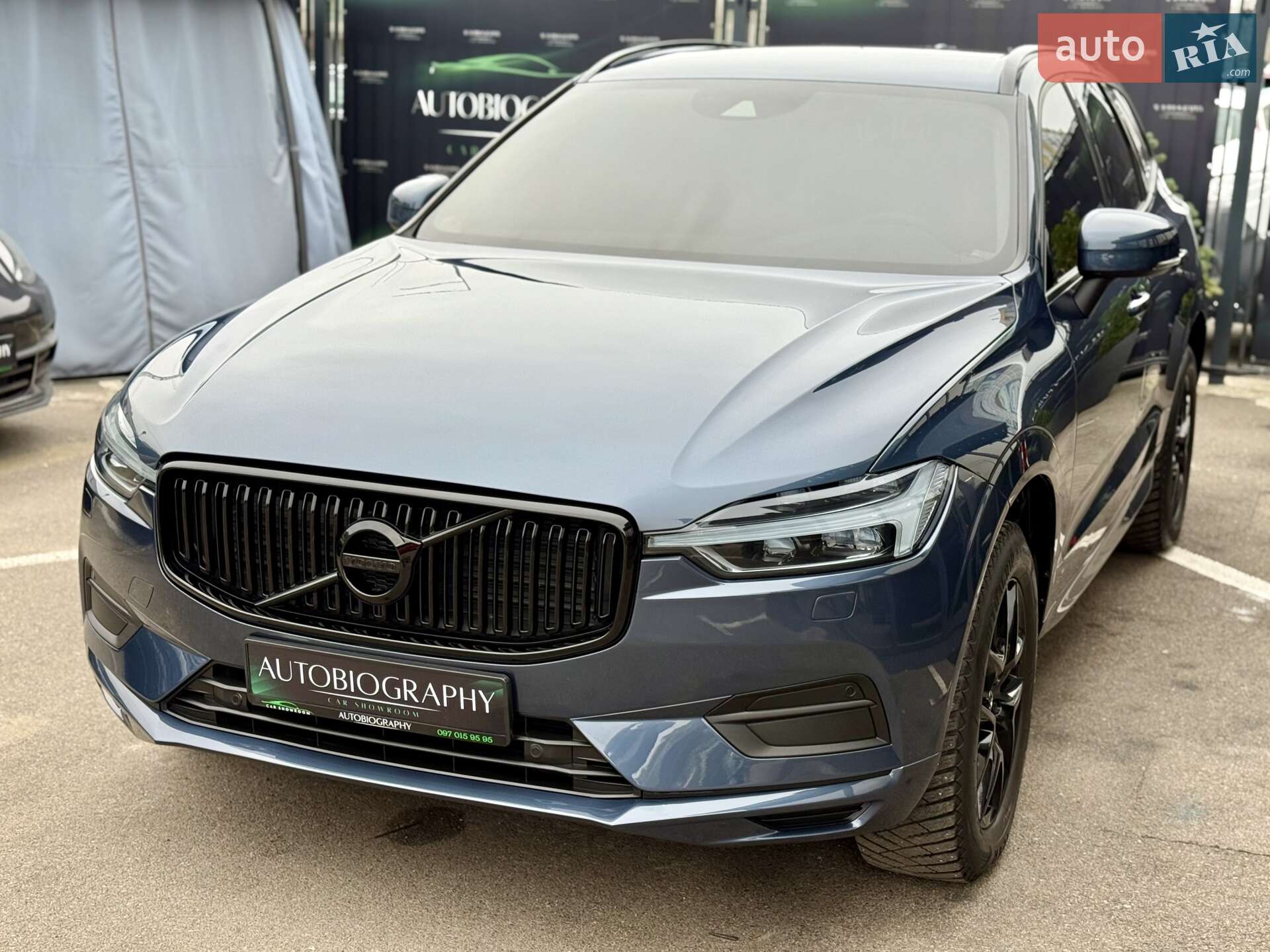 Volvo XC60 2017 VIN YV1UZA88CJ1015312 фото оголошення 13 з 48