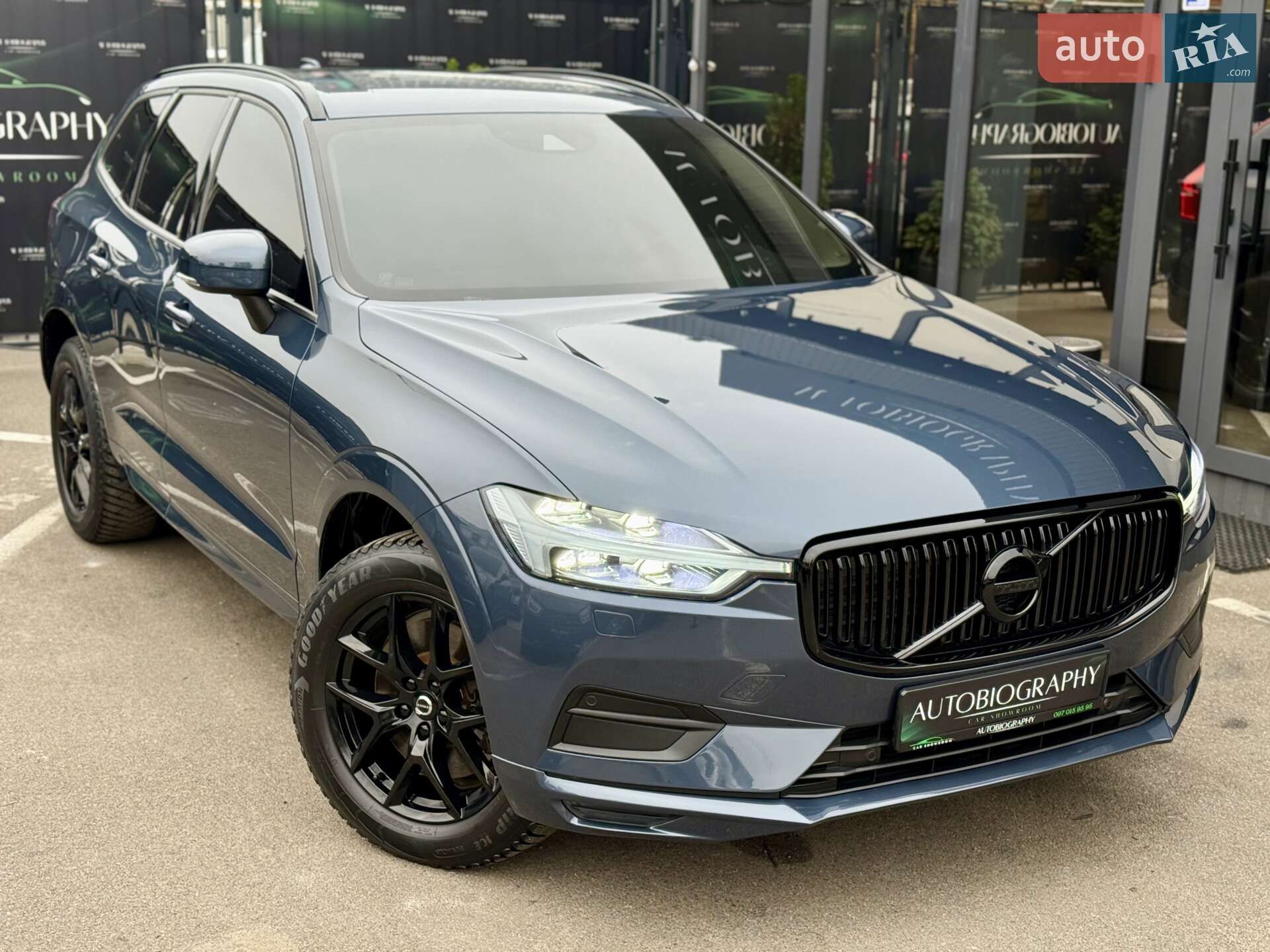 Volvo XC60 2017 VIN YV1UZA88CJ1015312 фото оголошення 15 з 48