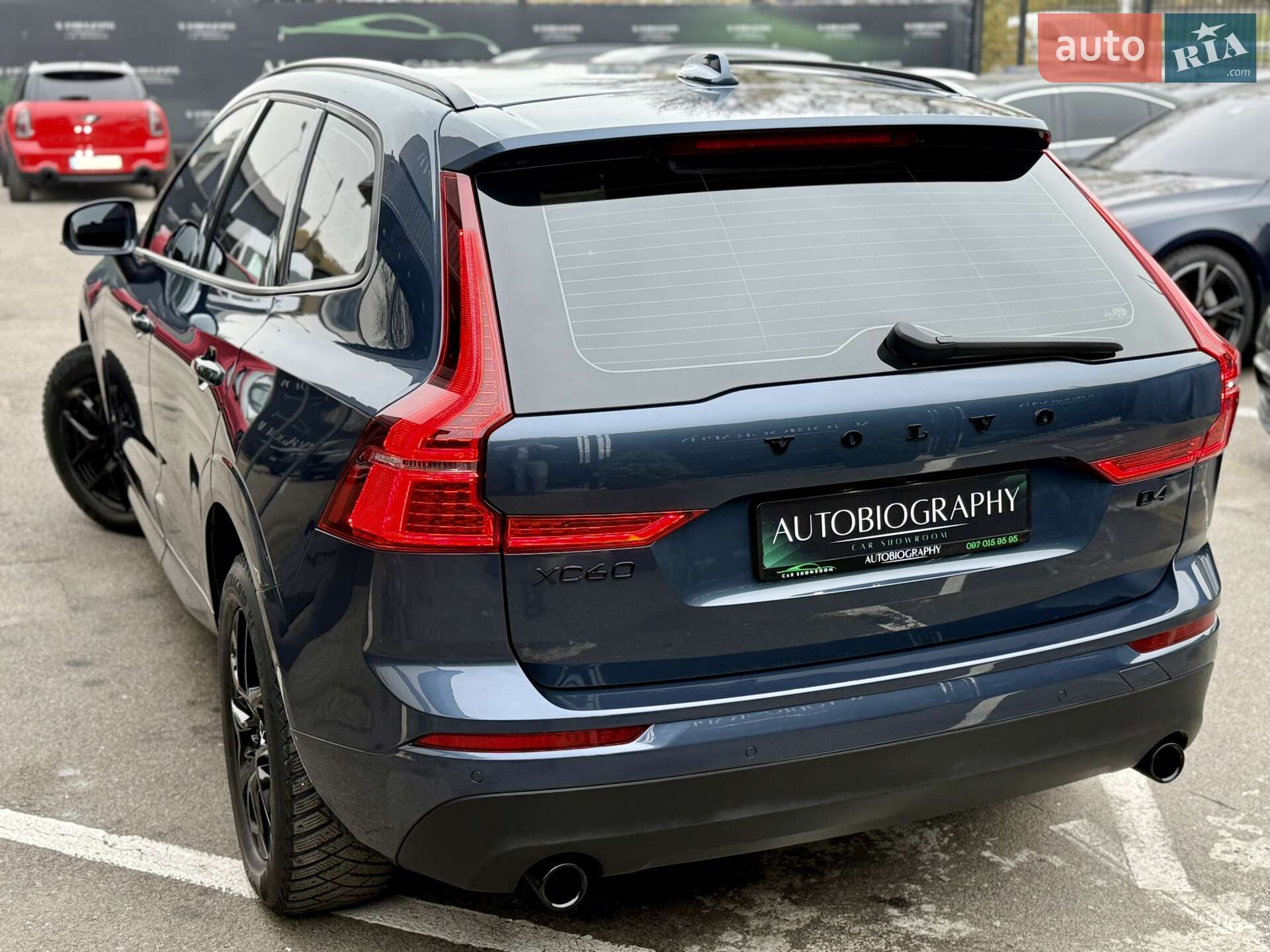 Volvo XC60 2017 VIN YV1UZA88CJ1015312 фото оголошення 21 з 48