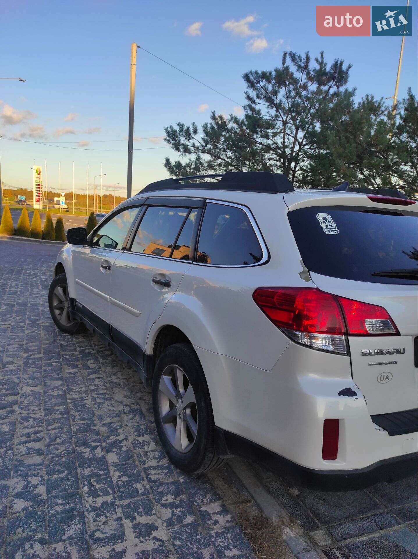 Subaru Outback 2013 VIN 4S4BRCSC1D3298369 фото оголошення 12 з 19