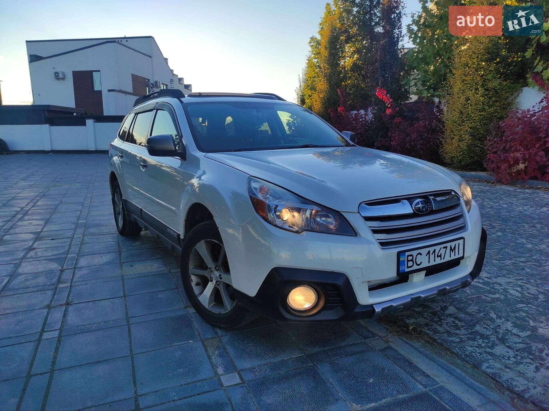 Subaru Outback 2013 VIN 4S4BRCSC1D3298369 фото оголошення 13 з 19