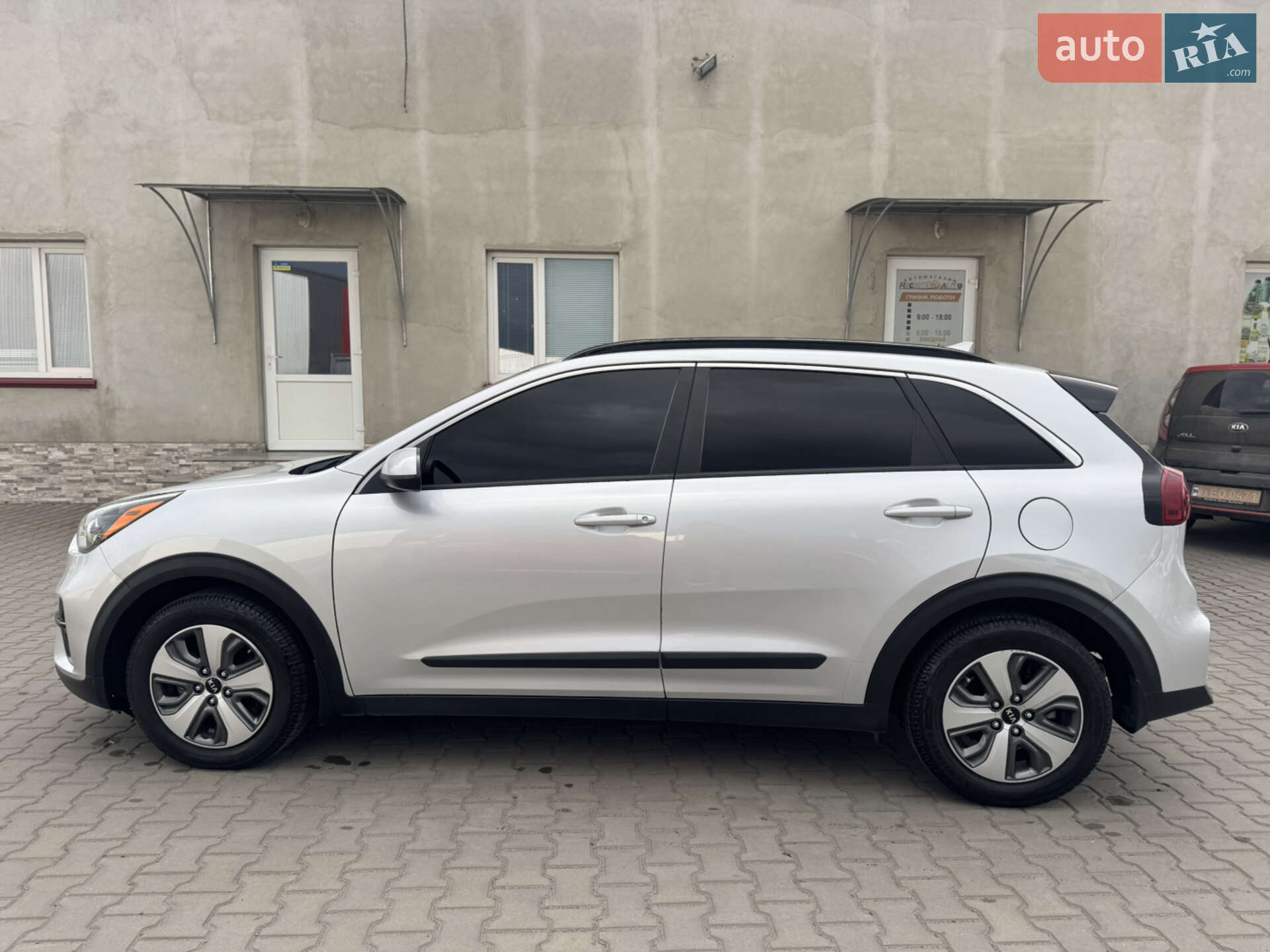 Kia Niro 2020 VIN KNDCB3LC7L5401356 фото оголошення 4 з 31