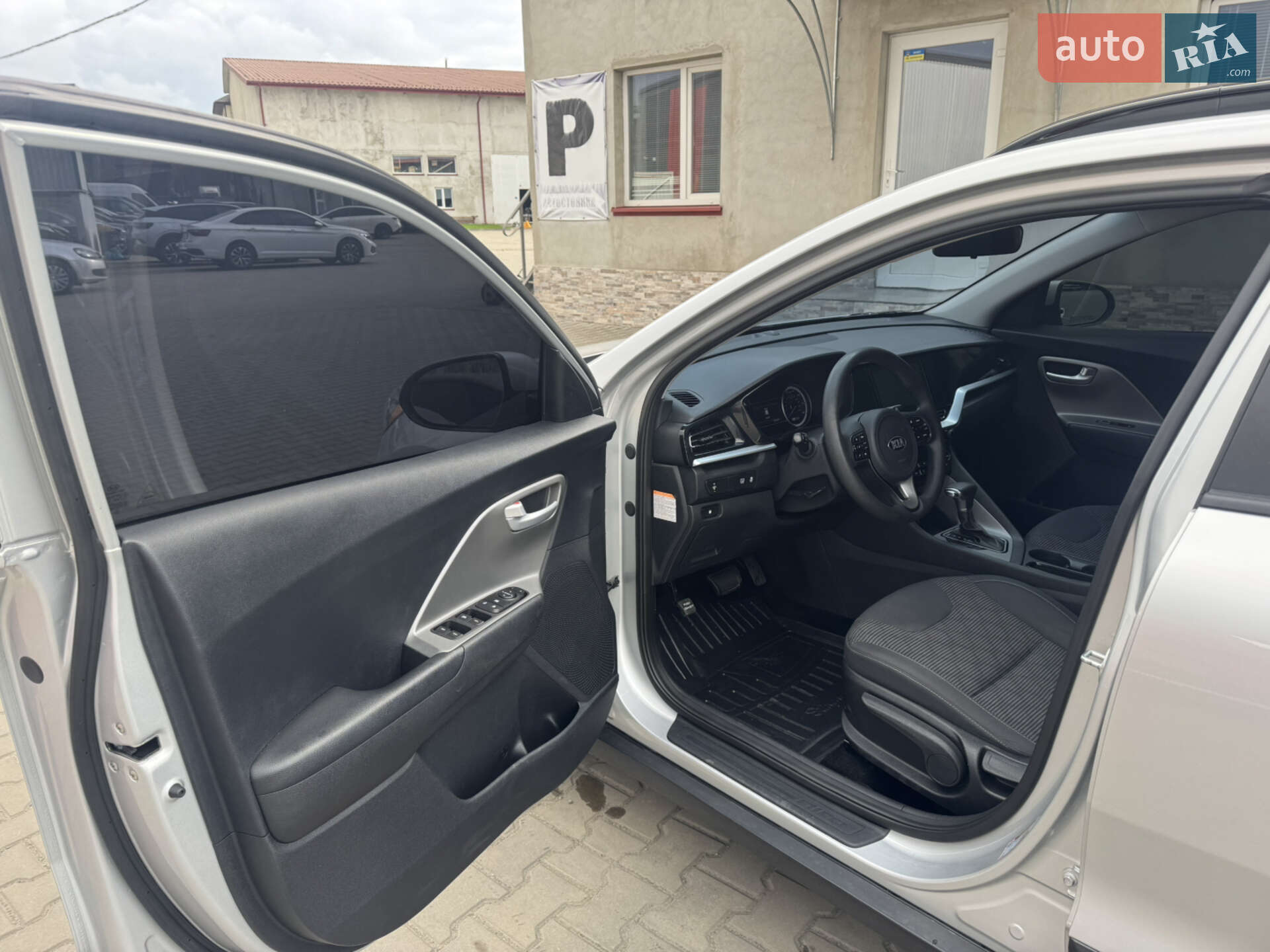 Kia Niro 2020 VIN KNDCB3LC7L5401356 фото оголошення 12 з 31
