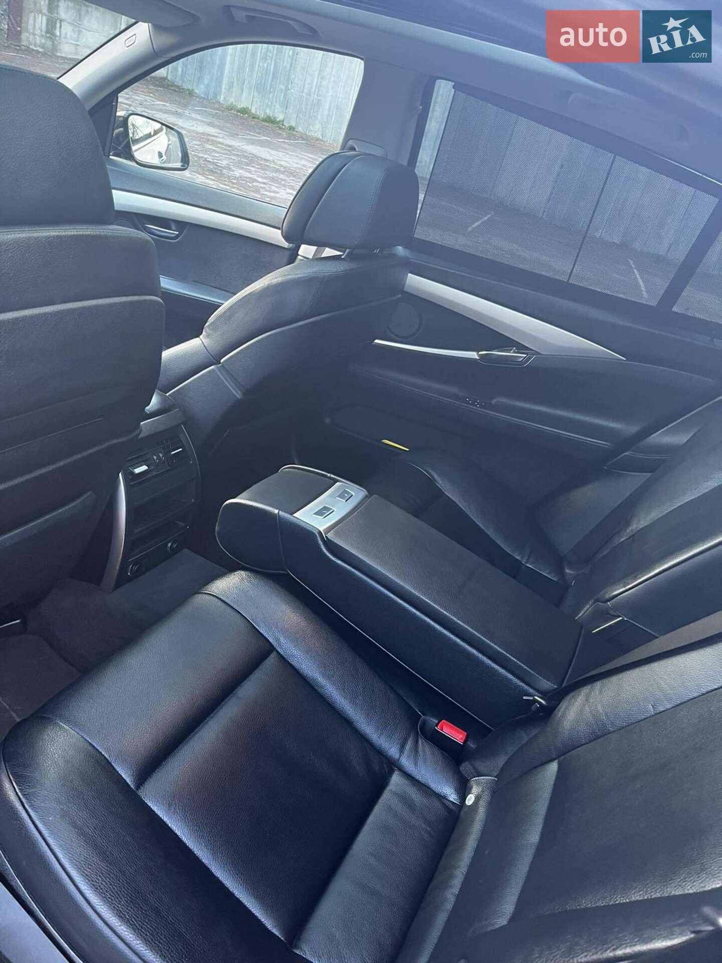 BMW 5 Series GT 2011 VIN WBASN61020C458873 фото оголошення 18 з 24