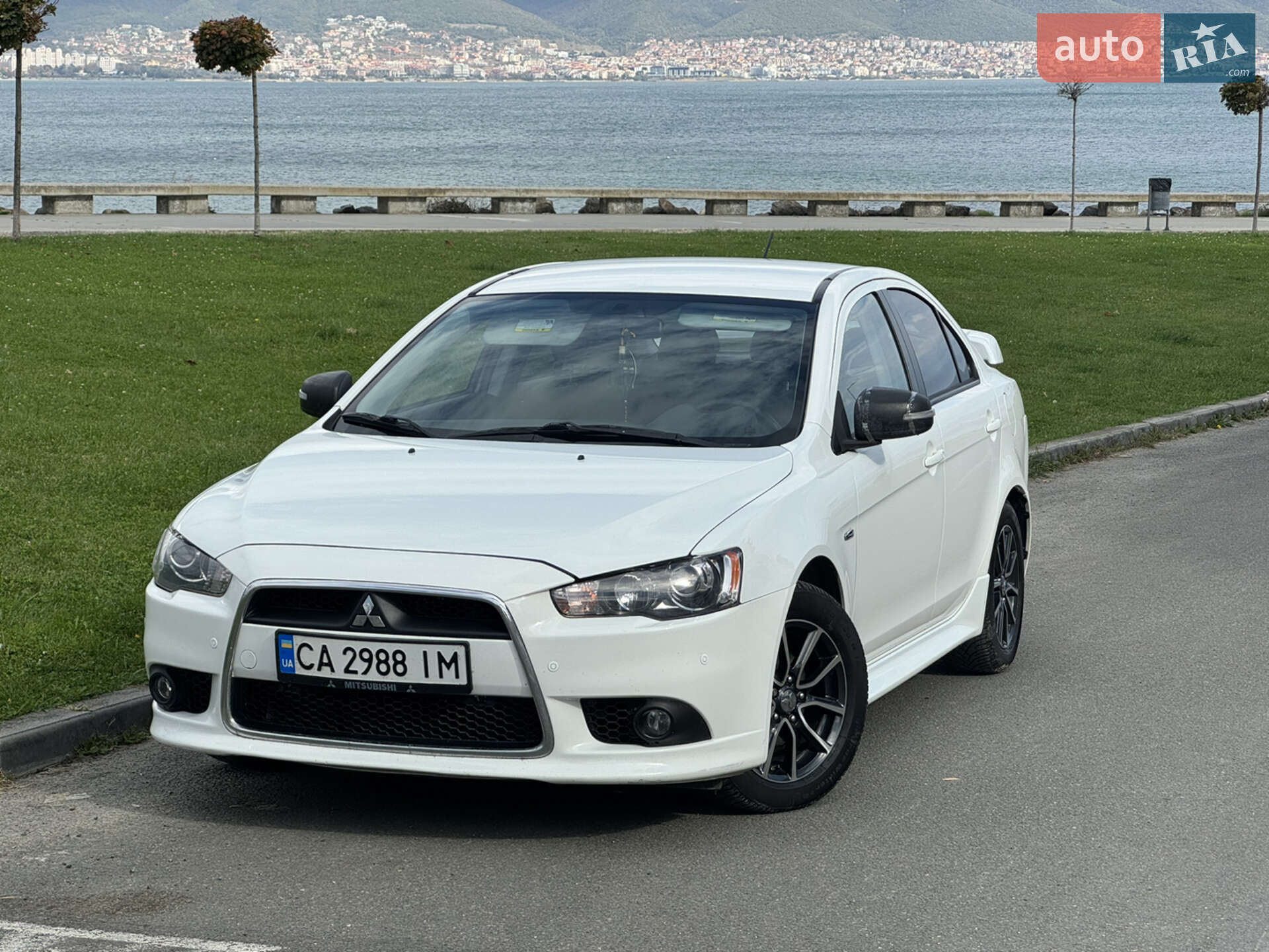 Mitsubishi Lancer 2015 VIN JA32V2FW1FU024373 фото оголошення 4 з 13