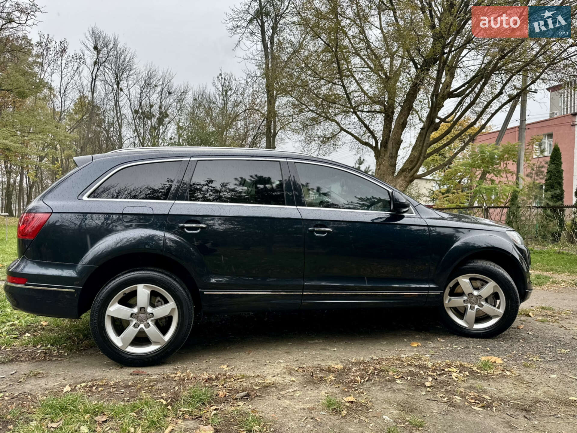 Audi Q7 2012 VIN WA1LMAFE7CD007951 фото оголошення 17 з 31