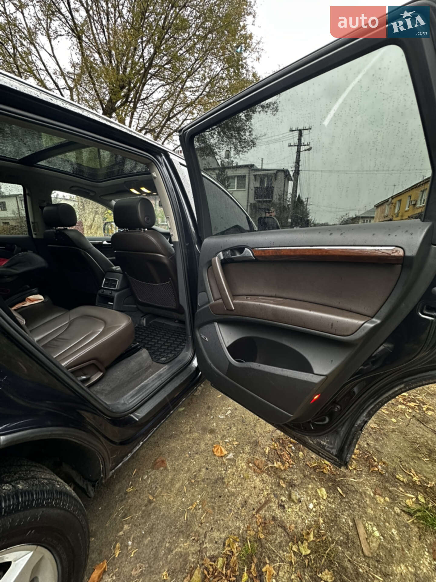 Audi Q7 2012 VIN WA1LMAFE7CD007951 фото оголошення 29 з 31