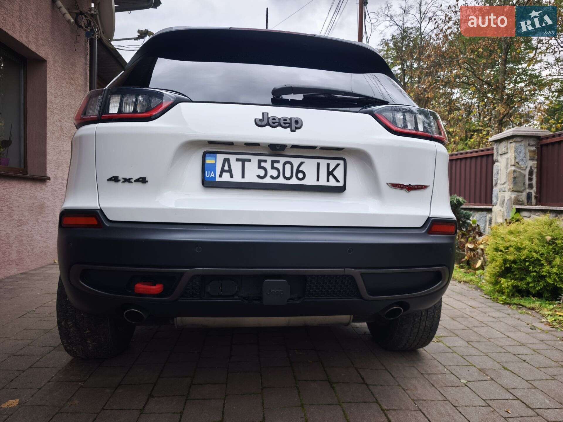 Jeep Cherokee 2018 VIN 1C4PJMBX0KD132295 фото оголошення 11 з 34