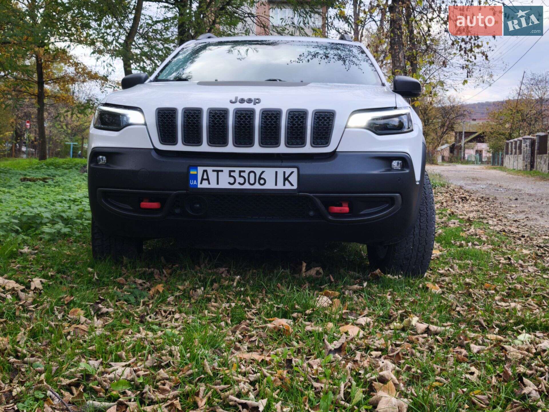 Jeep Cherokee 2018 VIN 1C4PJMBX0KD132295 фото оголошення 13 з 34