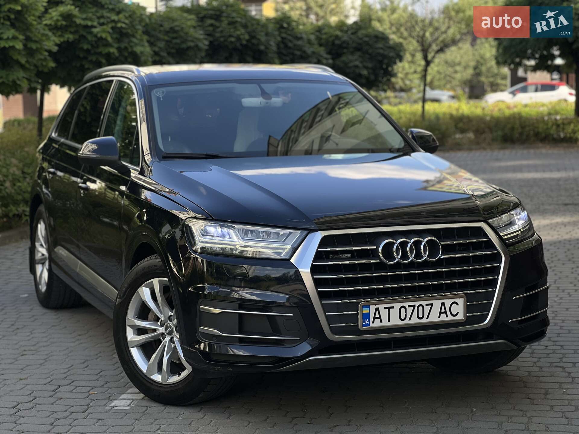 Audi Q7 2016 VIN WAUZZZ4MXGD035725 фото оголошення 40 з 40