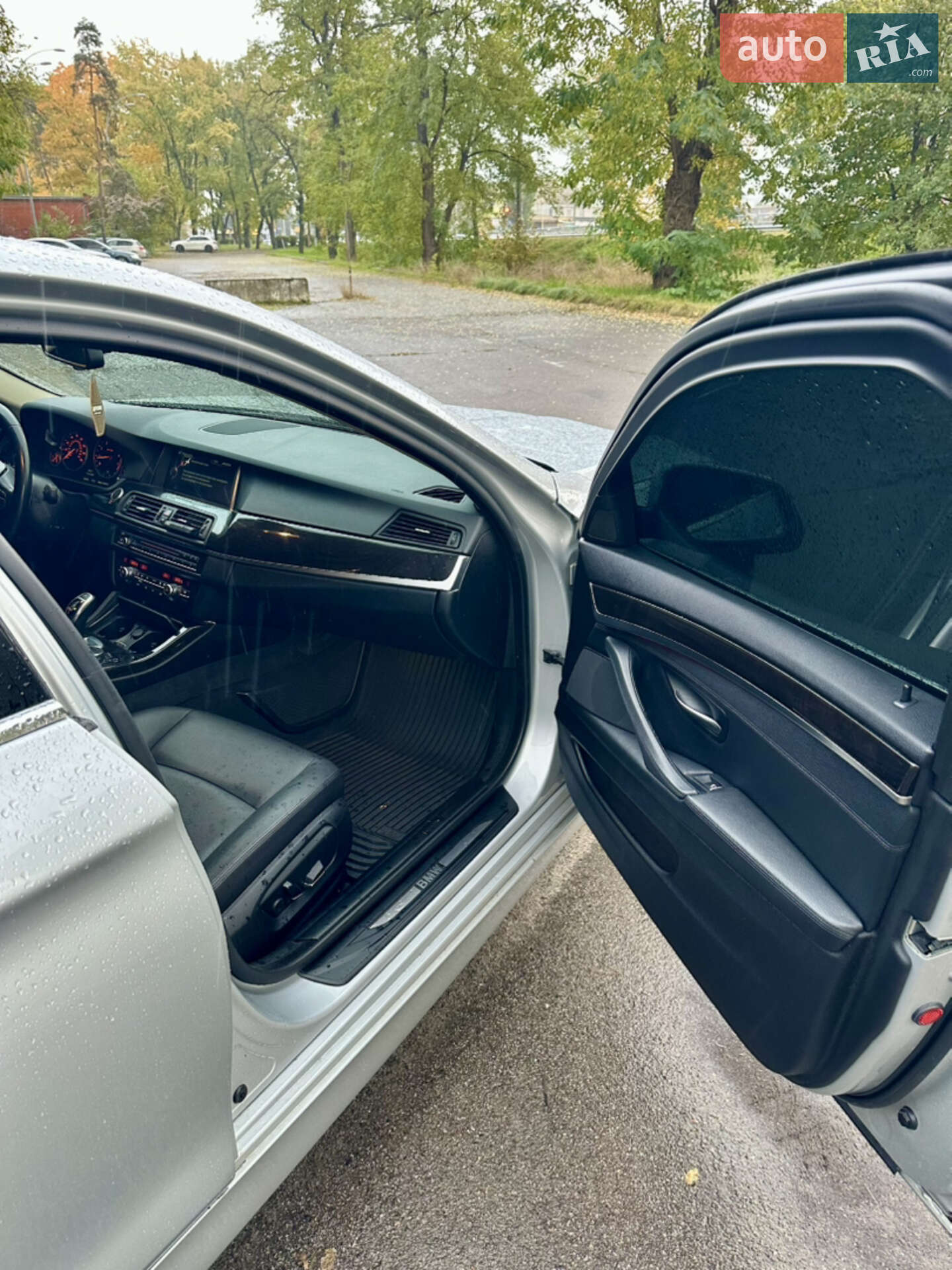 BMW 5 Series 2016 VIN WBA5B1C59GG134694 фото оголошення 21 з 27