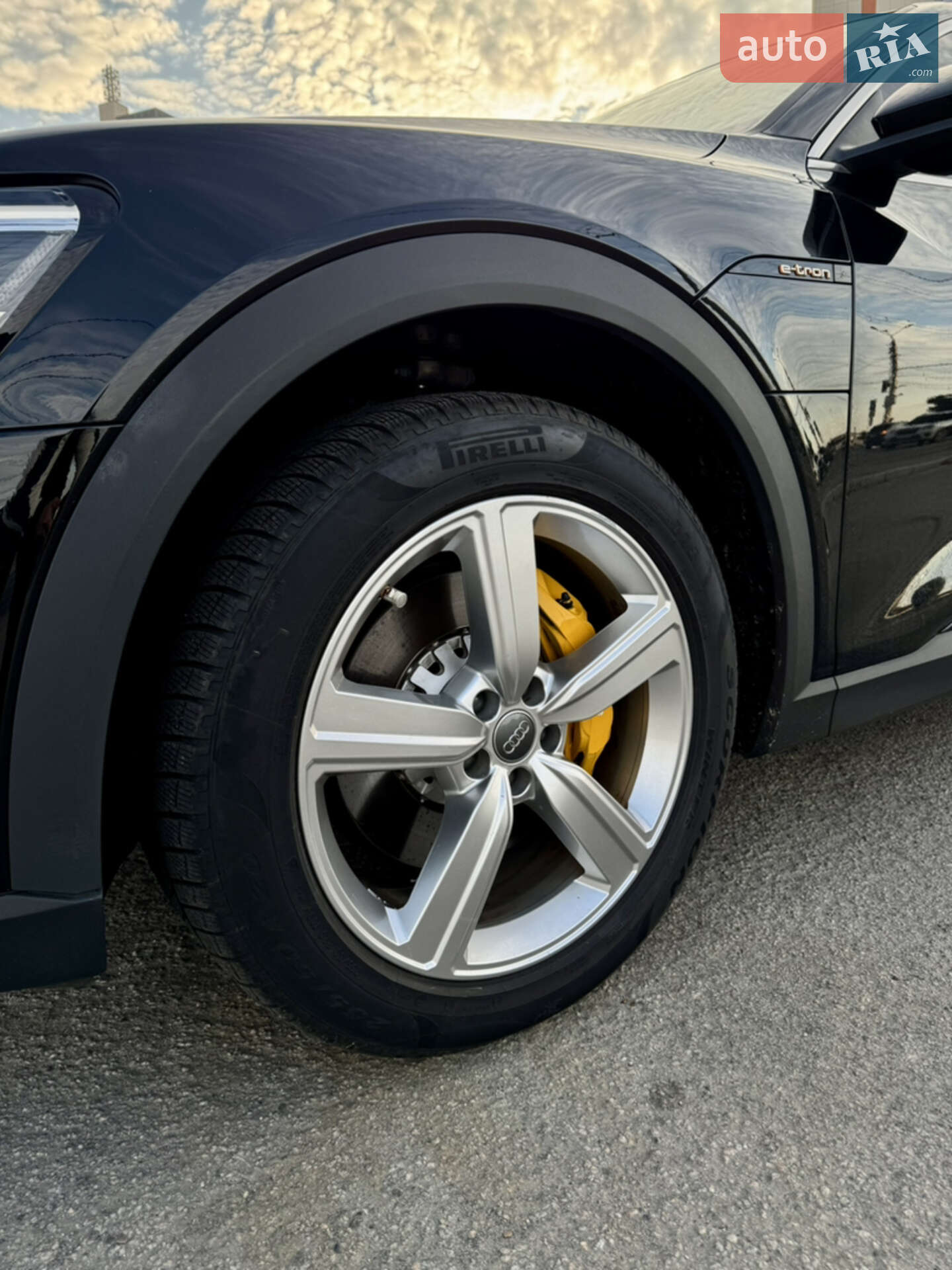 Audi e-tron Sportback 2020 VIN WAUZZZGEXMB018435 фото оголошення 19 з 25