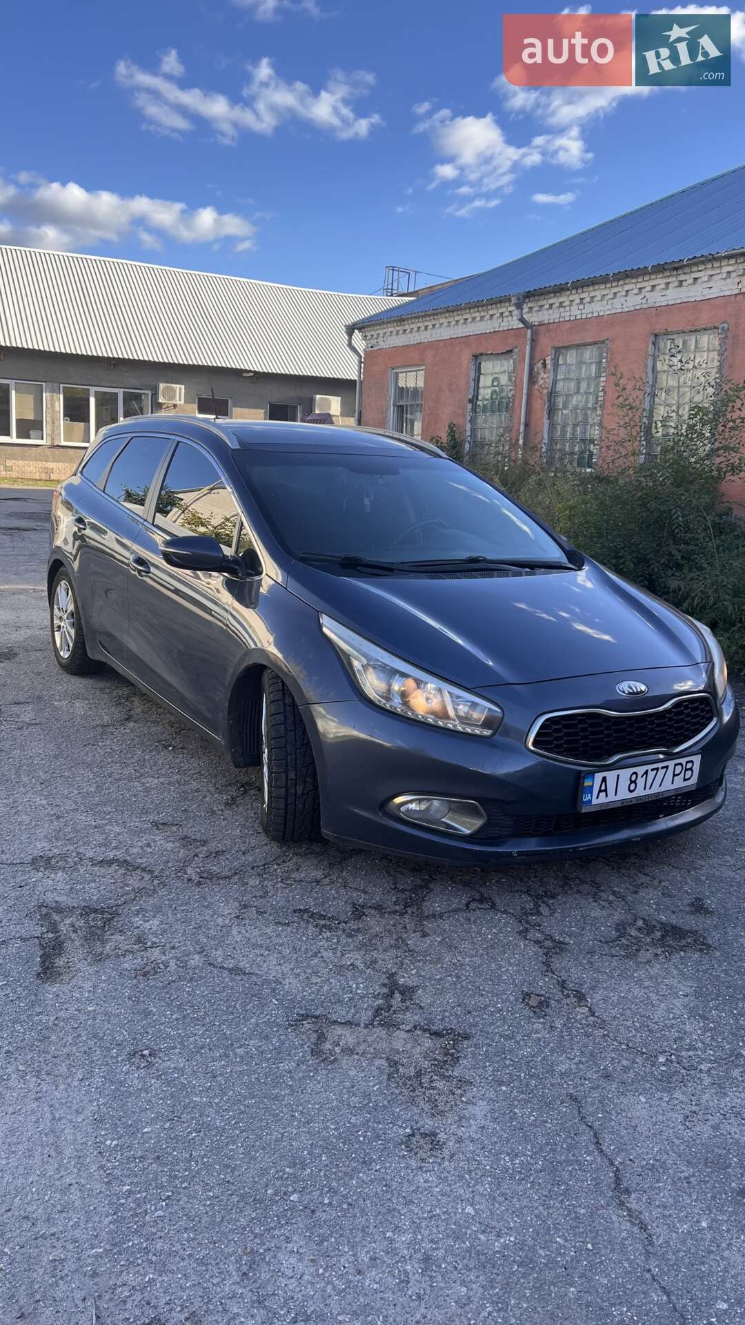 Kia Ceed 2013 VIN U5YHN816BEL053207 фото оголошення 4 з 24