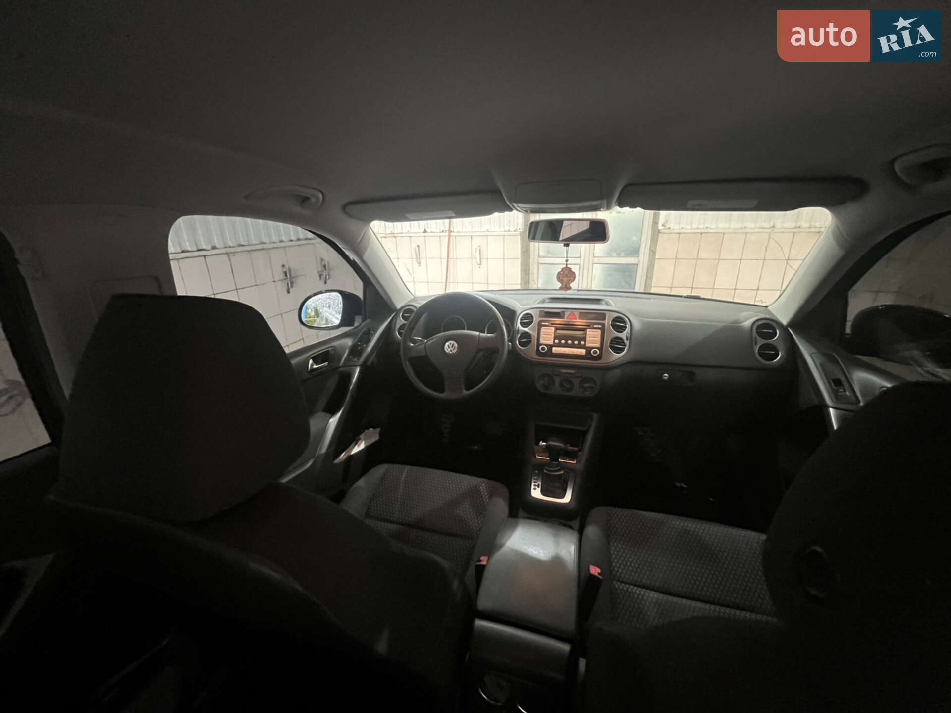 Volkswagen Tiguan 2009 VIN WVGAV75N49W532389 фото оголошення 5 з 16