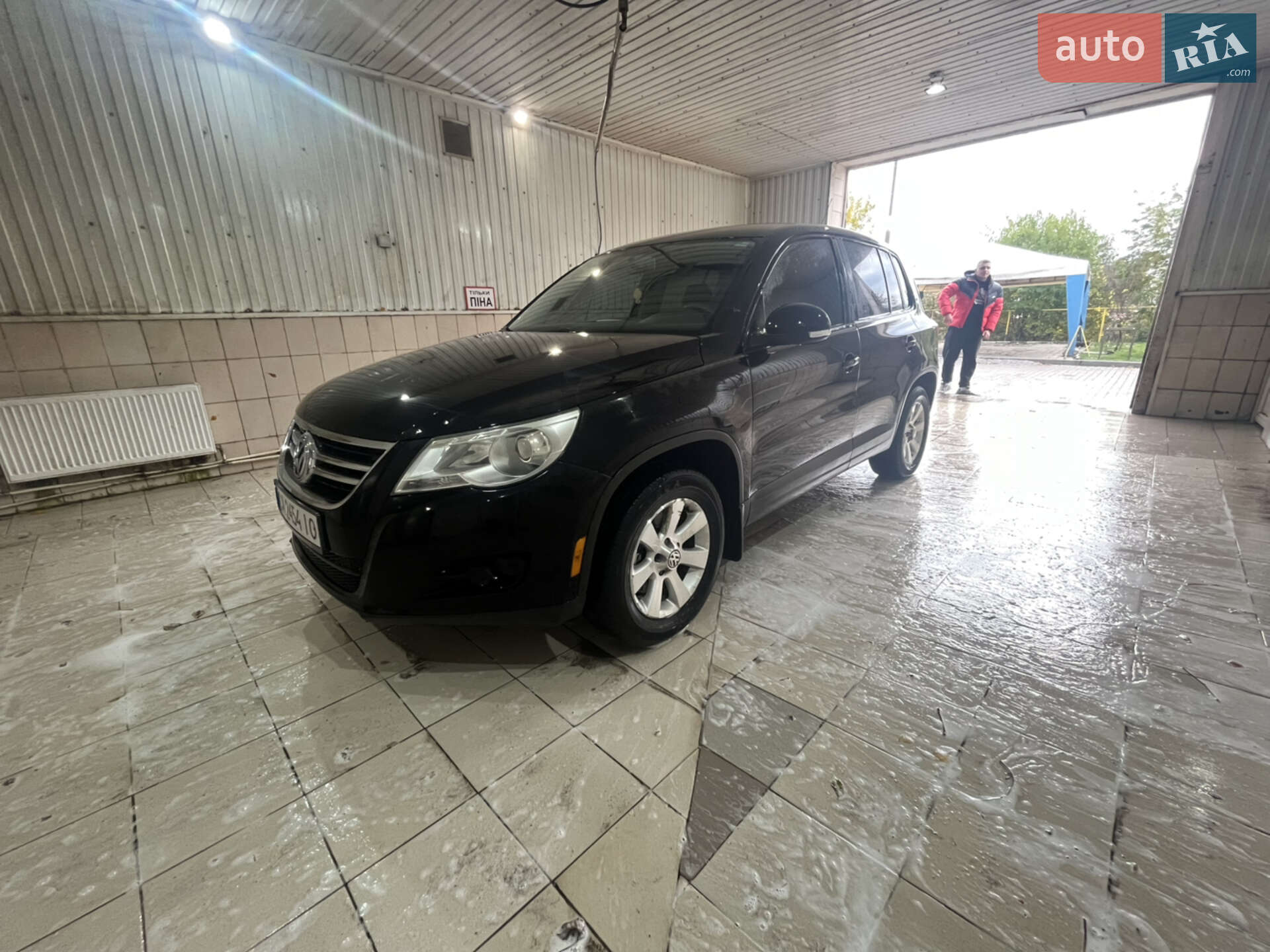 Volkswagen Tiguan 2009 VIN WVGAV75N49W532389 фото оголошення 6 з 16