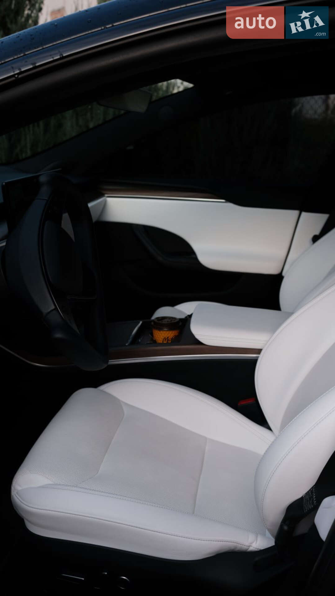 Tesla Model S 2022 VIN 5YJSA1E58NF487215 фото оголошення 5 з 8