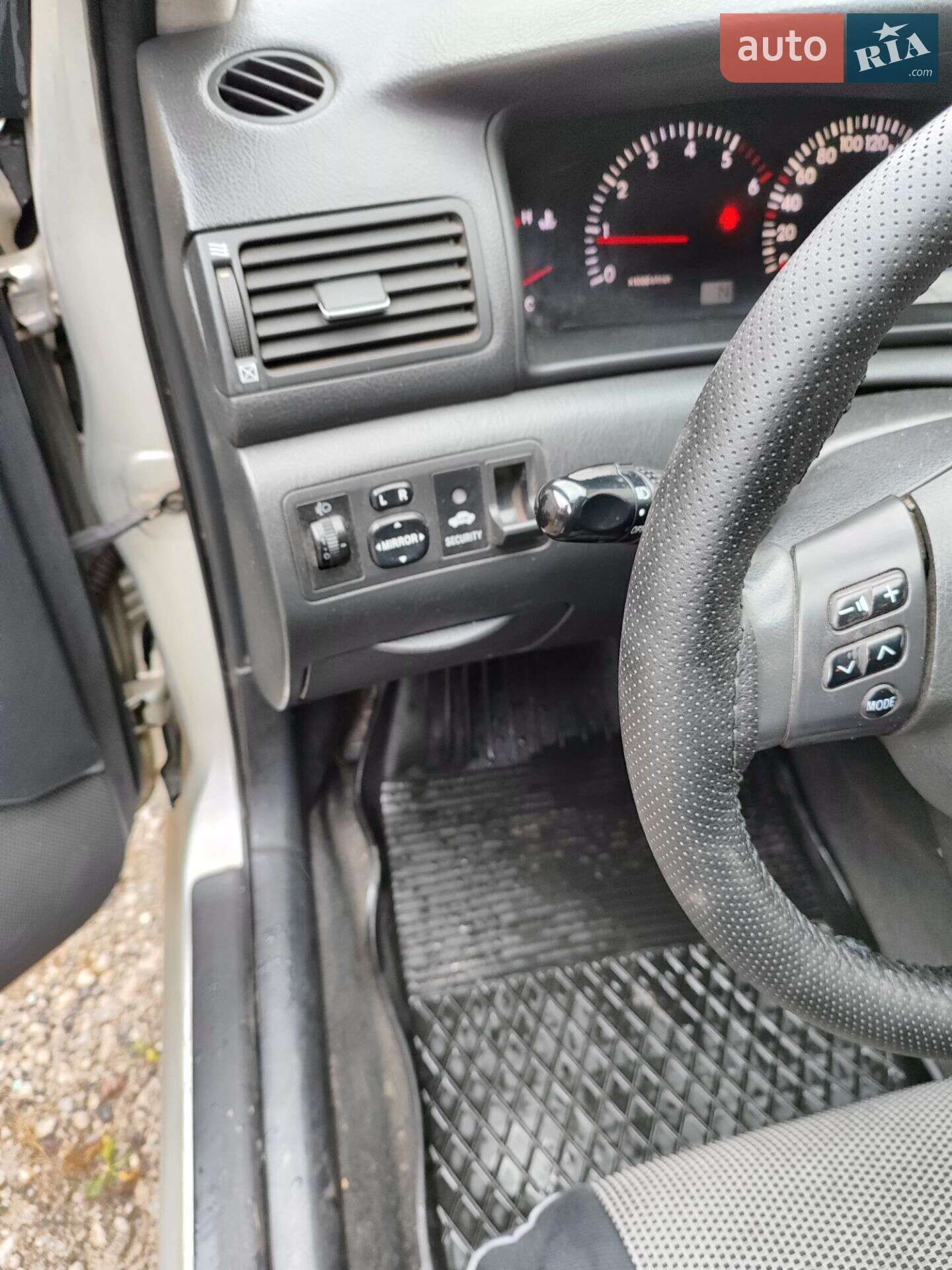 Toyota Corolla 2005 VIN SB1KC20E40F017053 фото оголошення 3 з 22