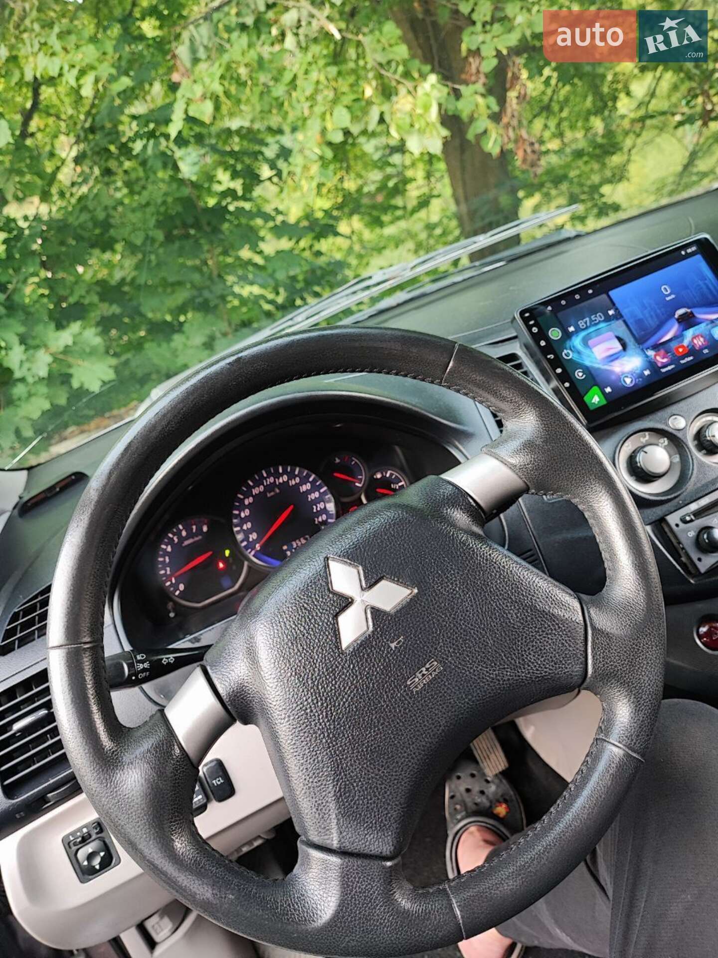 Mitsubishi Grandis 2006 VIN JMBLRNA4W7Z000507 фото оголошення 19 з 24