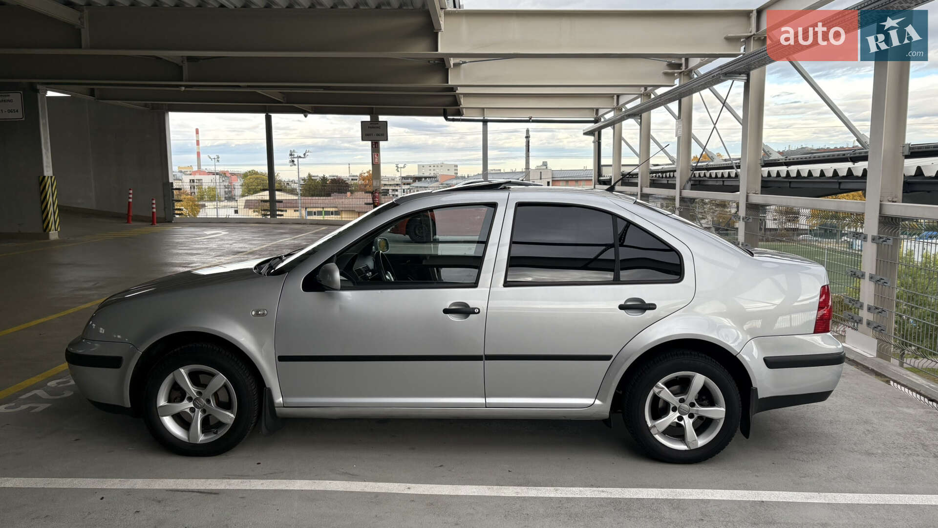 Volkswagen Bora 2001 VIN WVWZZZ1JZ1W608250 фото оголошення 5 з 28
