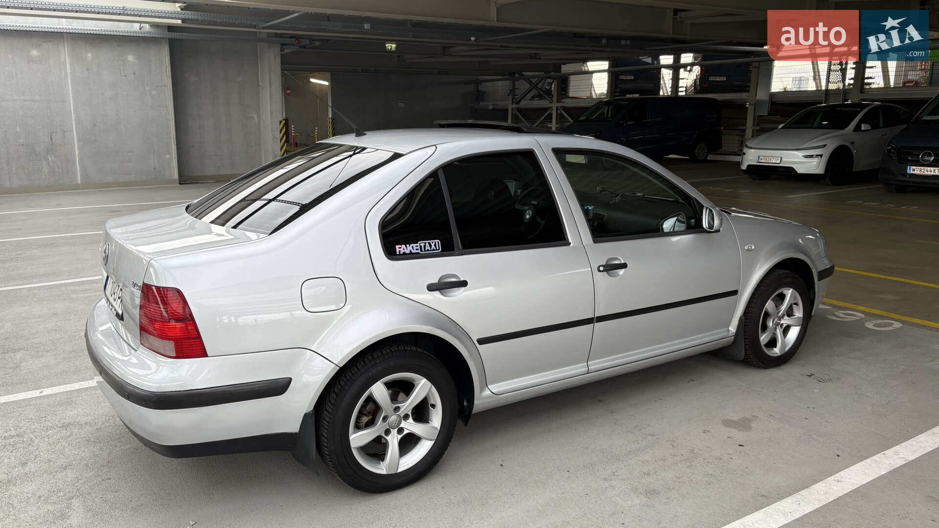 Volkswagen Bora 2001 VIN WVWZZZ1JZ1W608250 фото оголошення 10 з 28