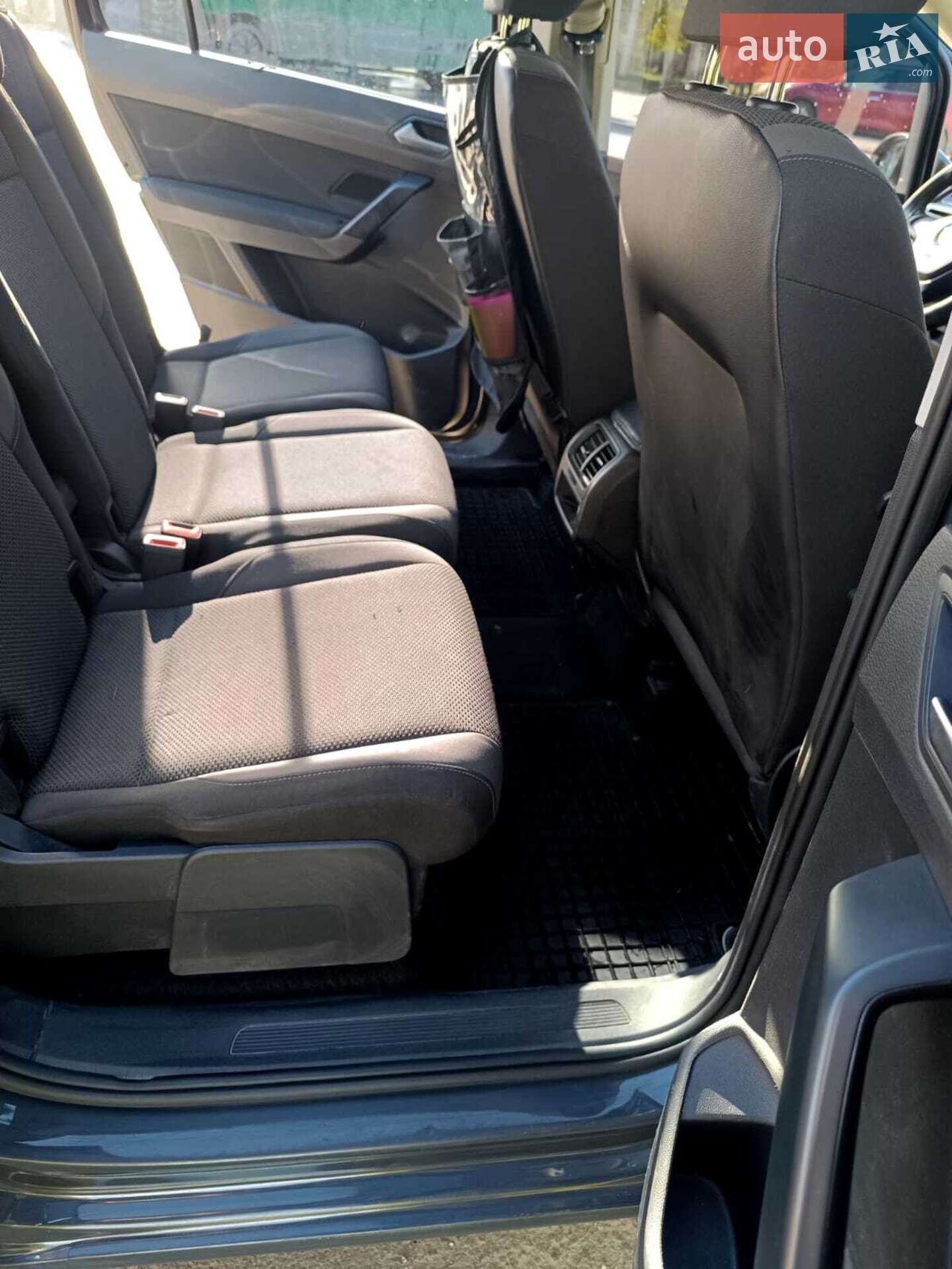 Volkswagen Touran 2015 VIN WVGZZZ1TZGW523288 фото оголошення 11 з 14