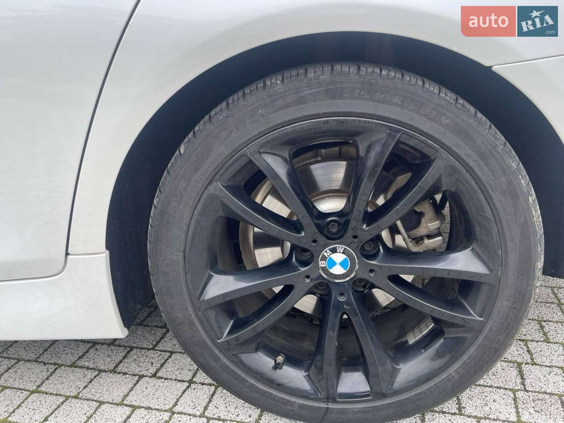BMW 5 Series 2016 VIN WBA5B1C58GG134783 фото оголошення 8 з 17