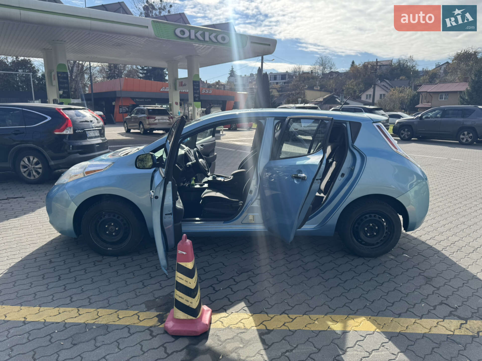 Nissan Leaf 2015 VIN 1N4AZ0CP0FC325957 фото оголошення 5 з 12
