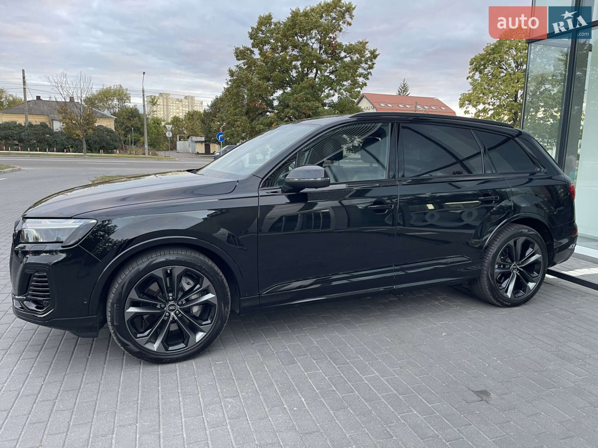 Audi Q7 2024 VIN WA1VVBF72SD018576 фото оголошення 5 з 70