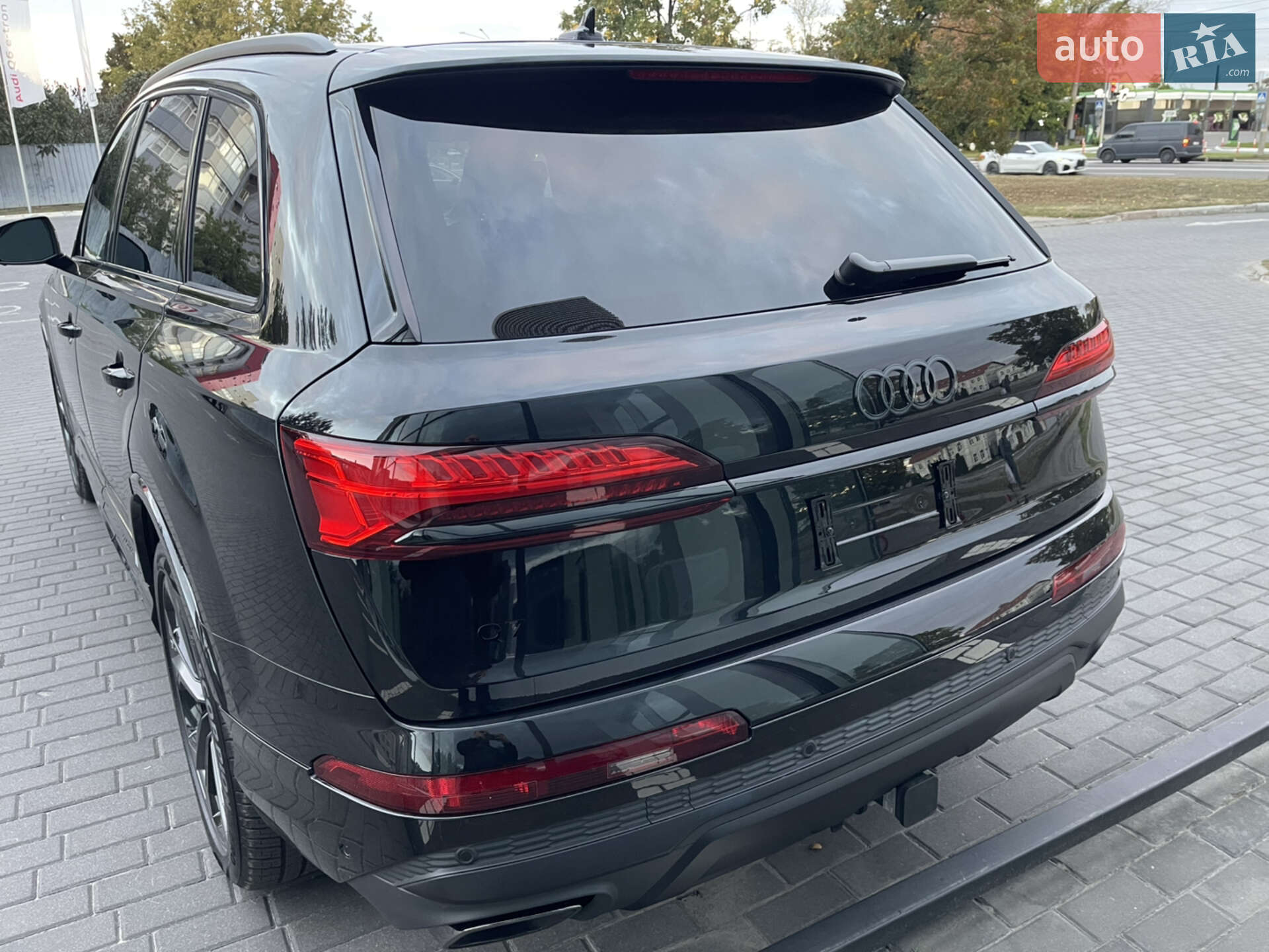 Audi Q7 2024 VIN WA1VVBF72SD018576 фото оголошення 11 з 70