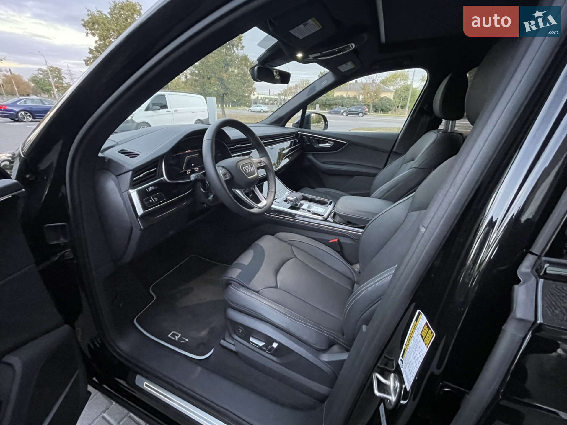 Audi Q7 2024 VIN WA1VVBF72SD018576 фото оголошення 27 з 70