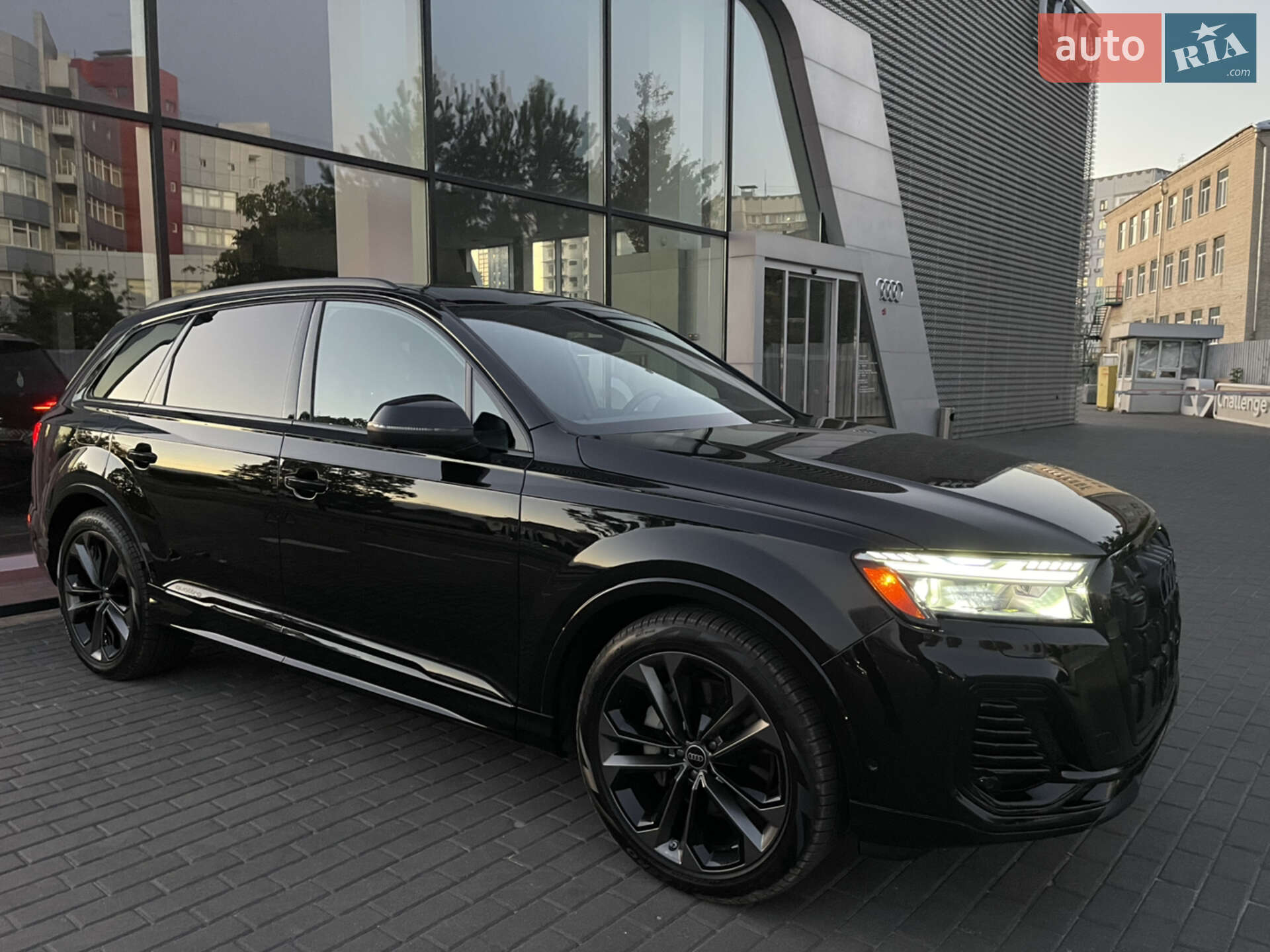 Audi Q7 2024 VIN WA1VVBF72SD018576 фото оголошення 69 з 70