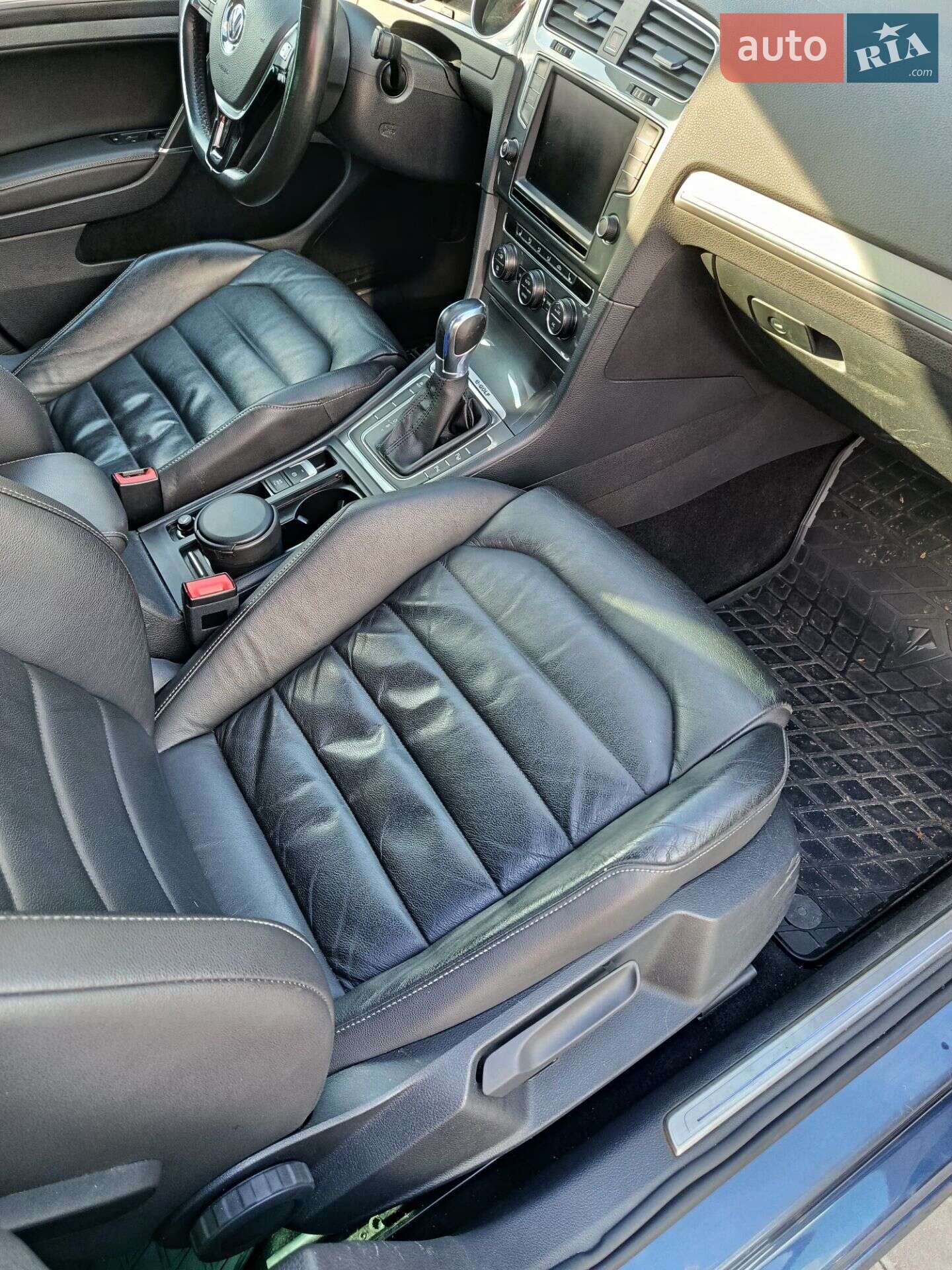 Volkswagen e-Golf 2015 VIN WVWZZZAUZGW900913 фото оголошення 8 з 11