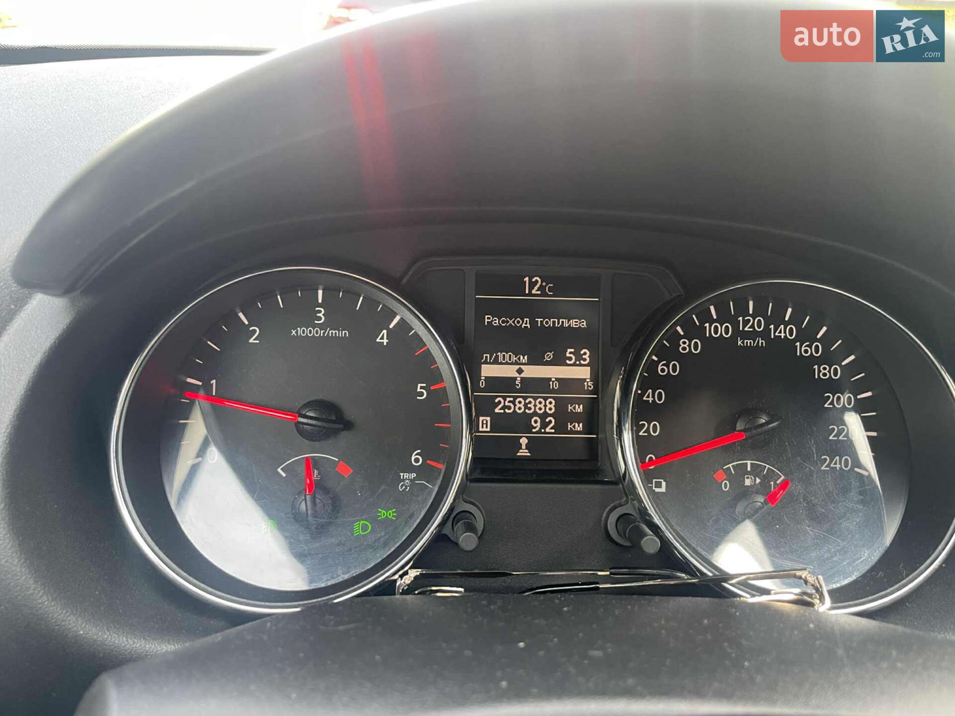 Nissan Qashqai 2011 VIN SJNFENJ10U2428350 фото оголошення 2 з 18