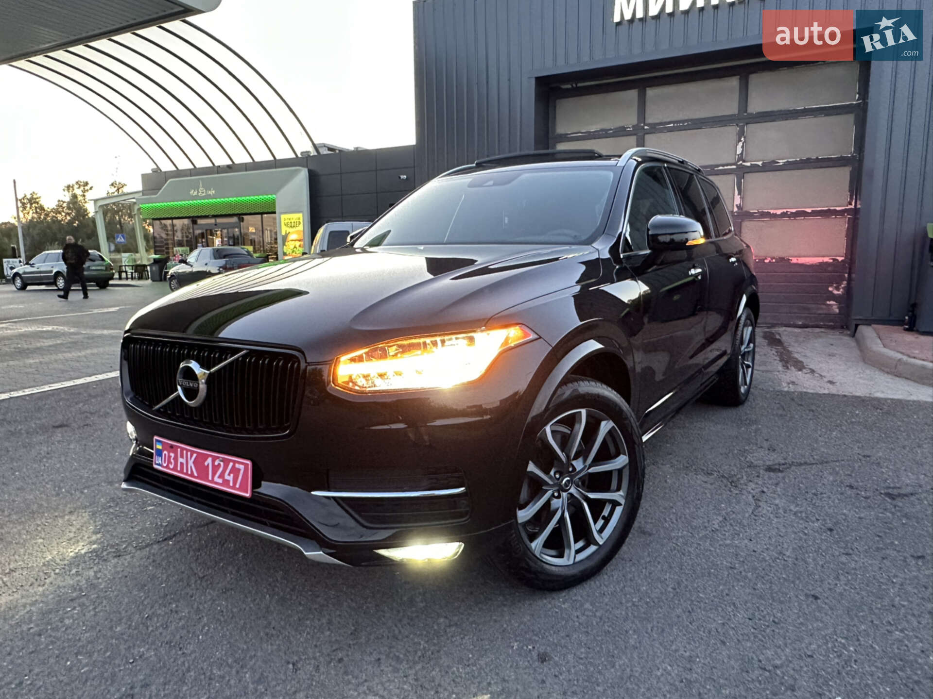 Volvo XC90 2016 VIN YV4102XK9H1142261 фото оголошення 2 з 152