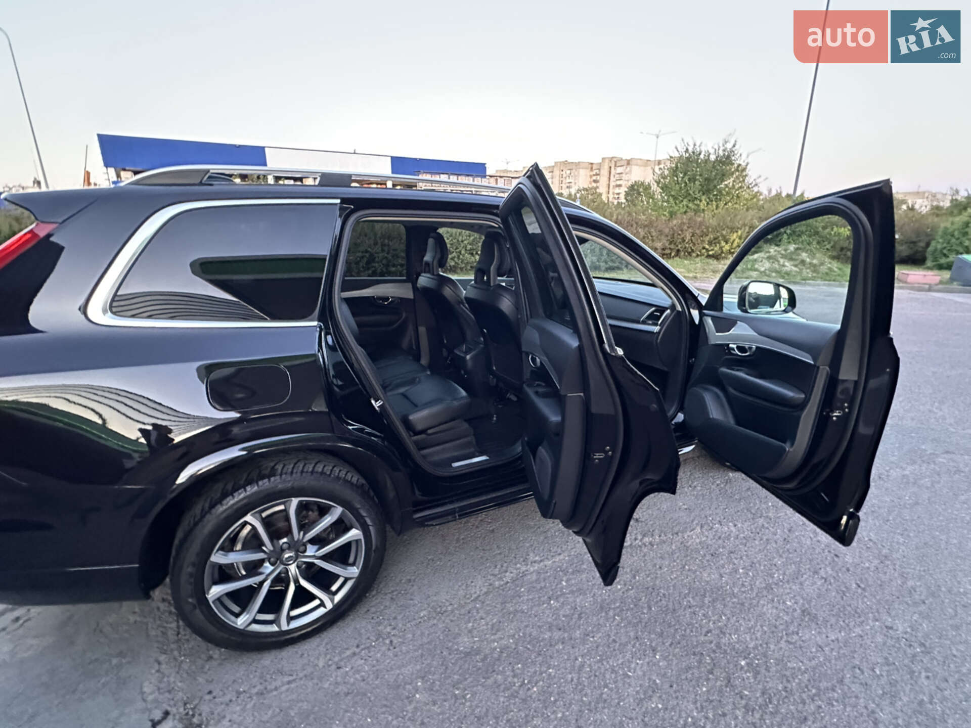Volvo XC90 2016 VIN YV4102XK9H1142261 фото оголошення 43 з 152