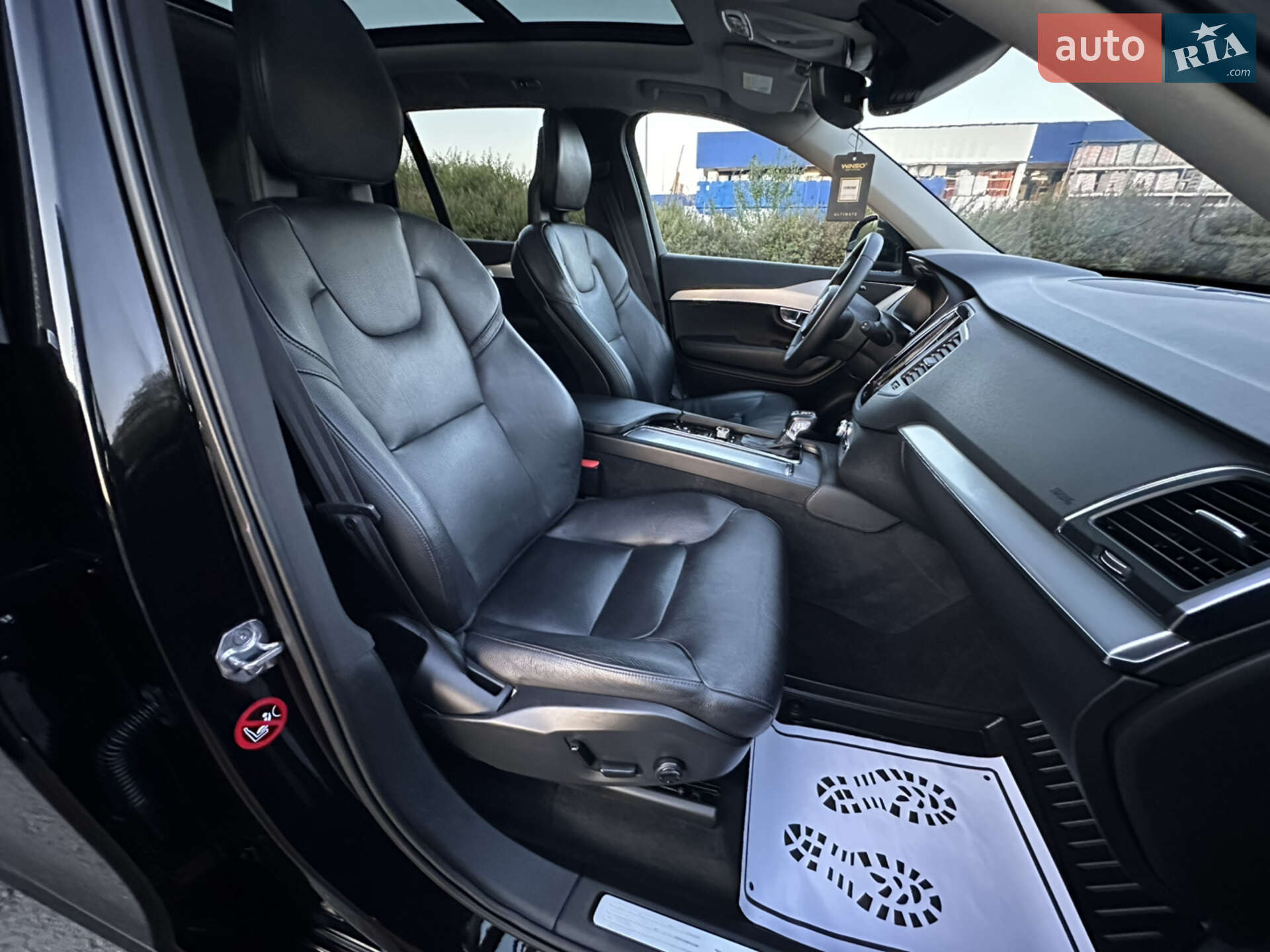 Volvo XC90 2016 VIN YV4102XK9H1142261 фото оголошення 50 з 152