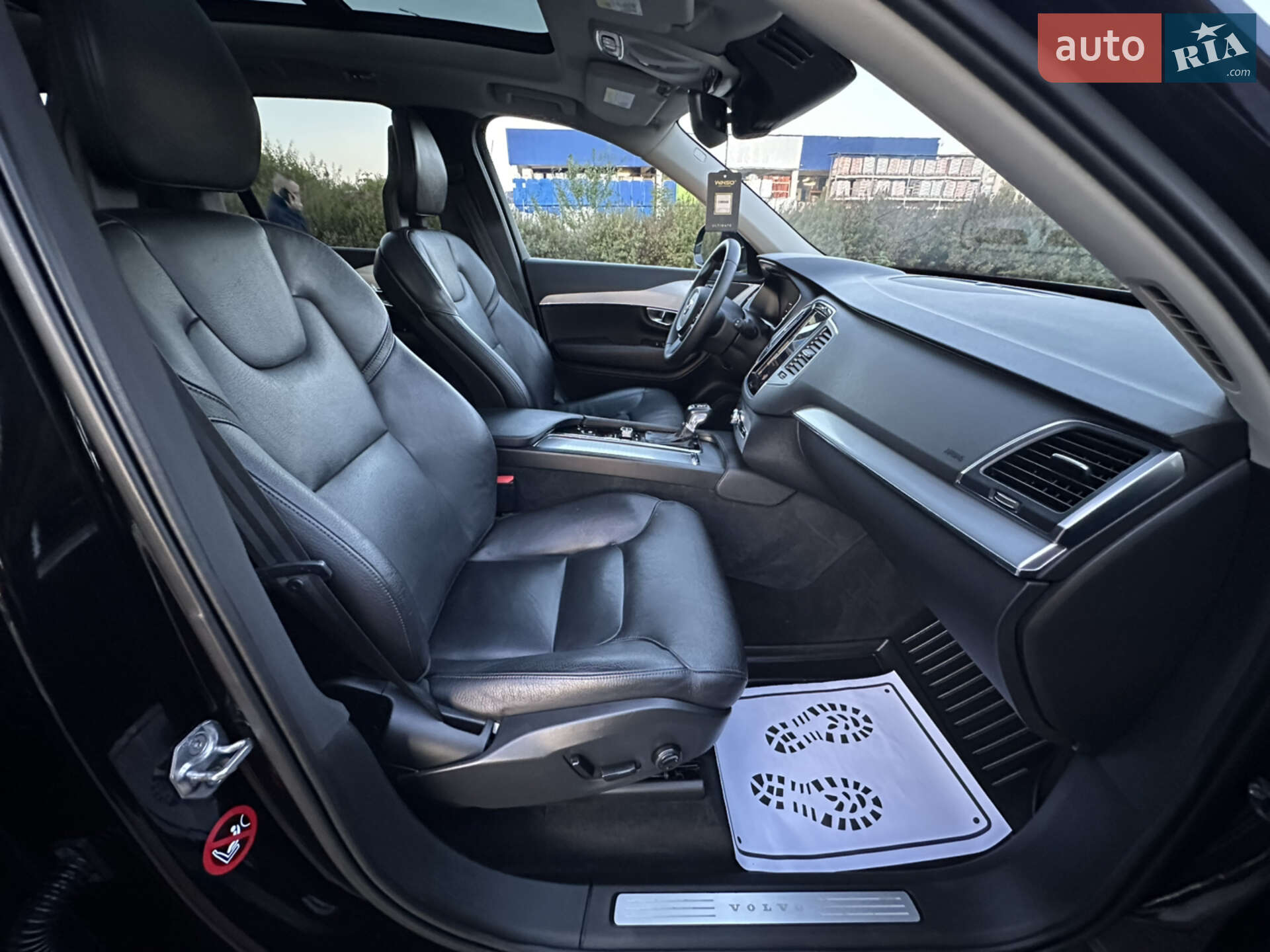 Volvo XC90 2016 VIN YV4102XK9H1142261 фото оголошення 53 з 152