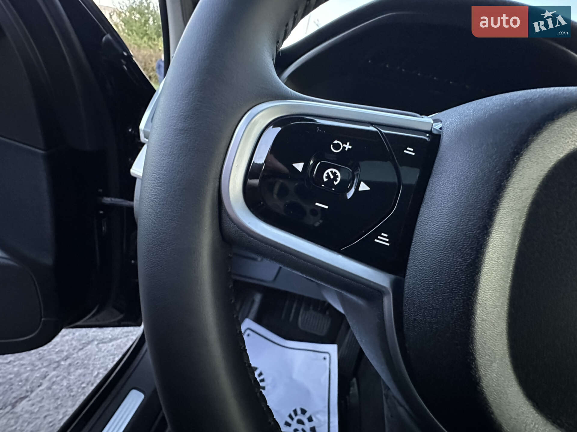 Volvo XC90 2016 VIN YV4102XK9H1142261 фото оголошення 85 з 152