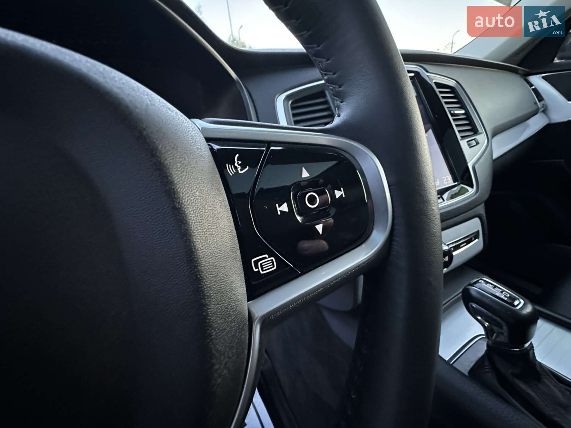 Volvo XC90 2016 VIN YV4102XK9H1142261 фото оголошення 86 з 152