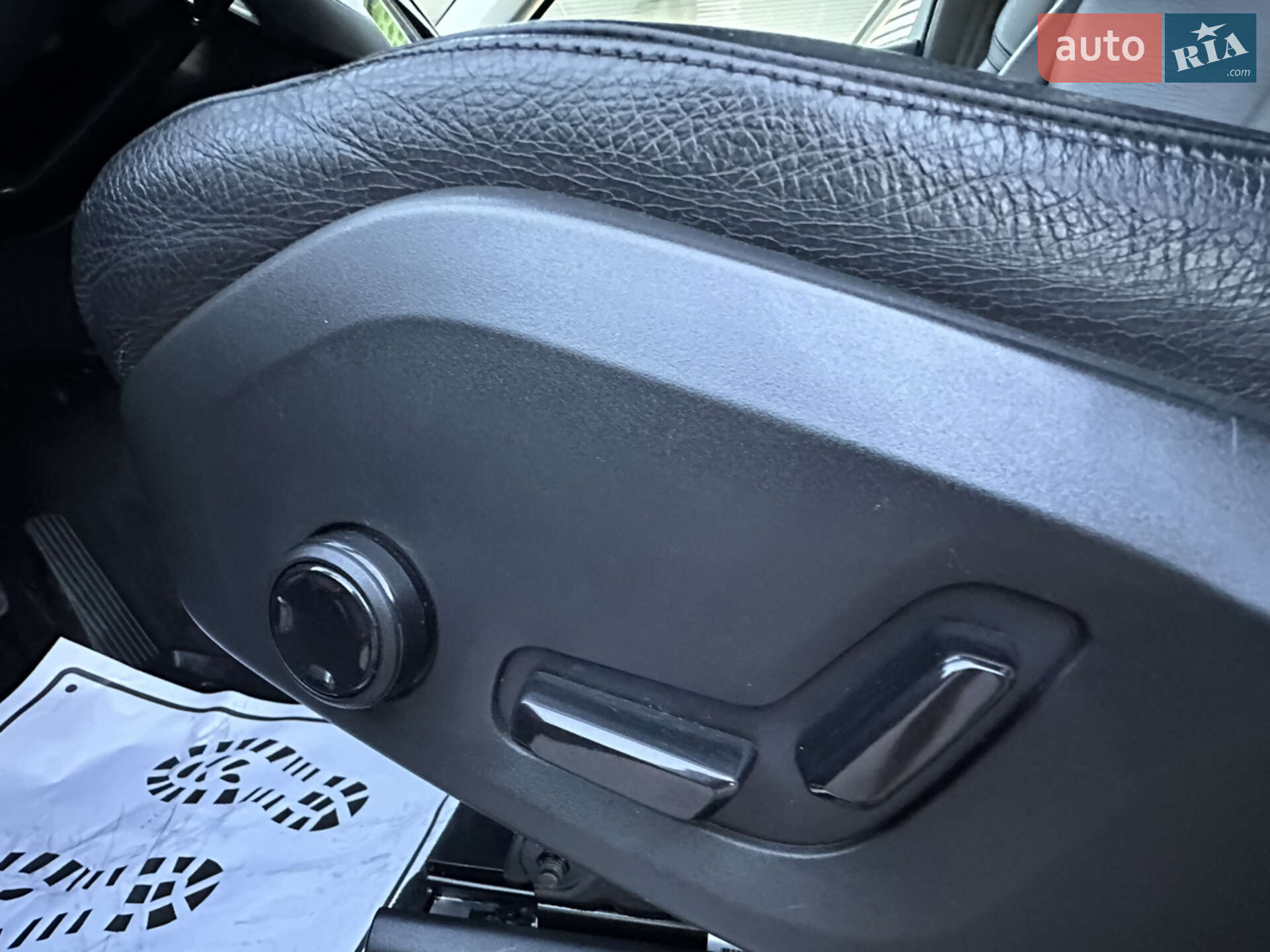 Volvo XC90 2016 VIN YV4102XK9H1142261 фото оголошення 94 з 152