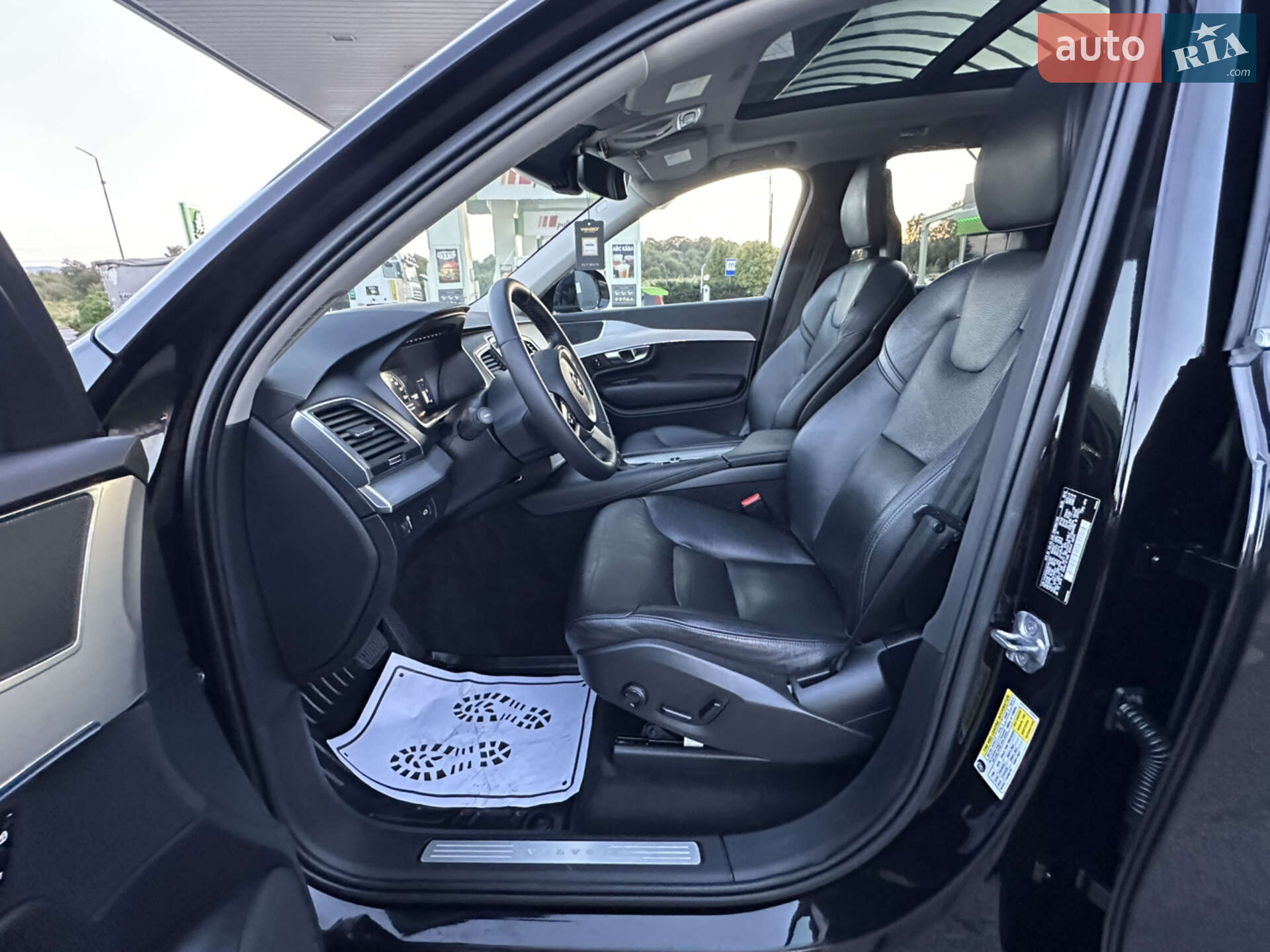 Volvo XC90 2016 VIN YV4102XK9H1142261 фото оголошення 96 з 152