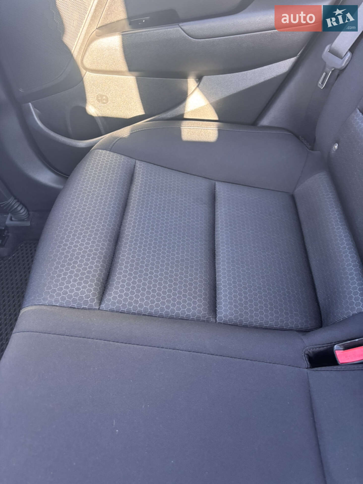 Hyundai Elantra 2016 VIN KMHD84LF7HU362537 фото оголошення 8 з 30
