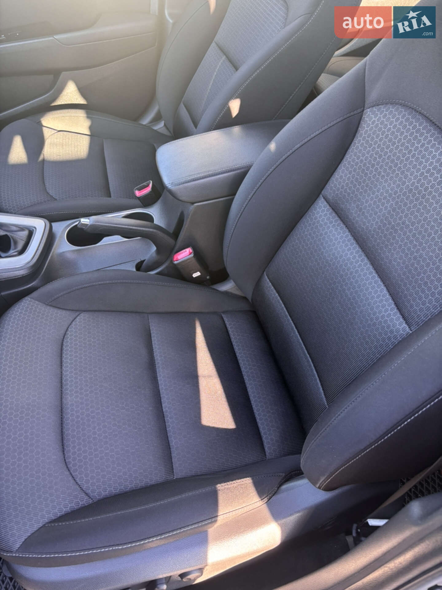 Hyundai Elantra 2016 VIN KMHD84LF7HU362537 фото оголошення 10 з 30