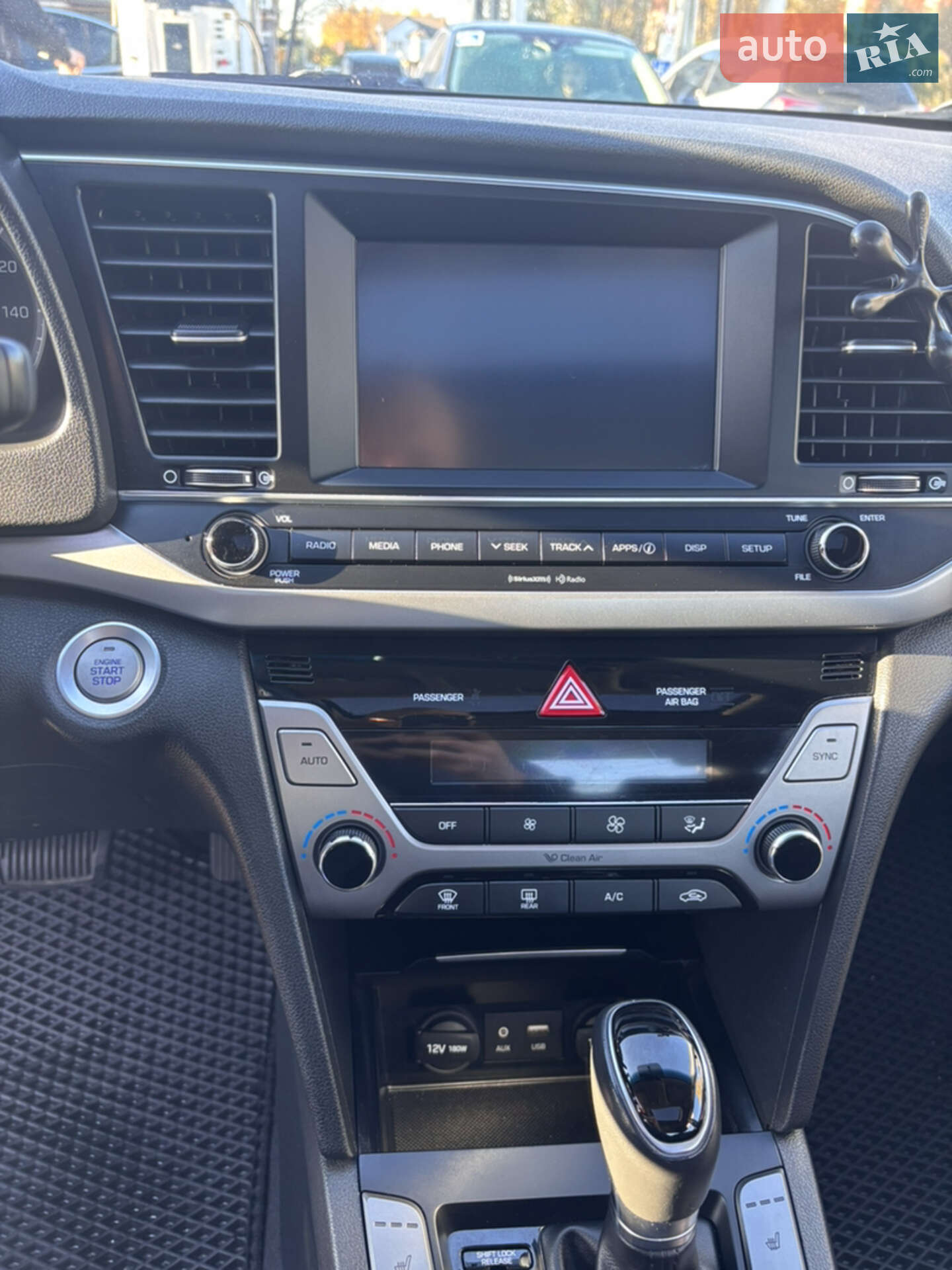 Hyundai Elantra 2016 VIN KMHD84LF7HU362537 фото оголошення 12 з 30