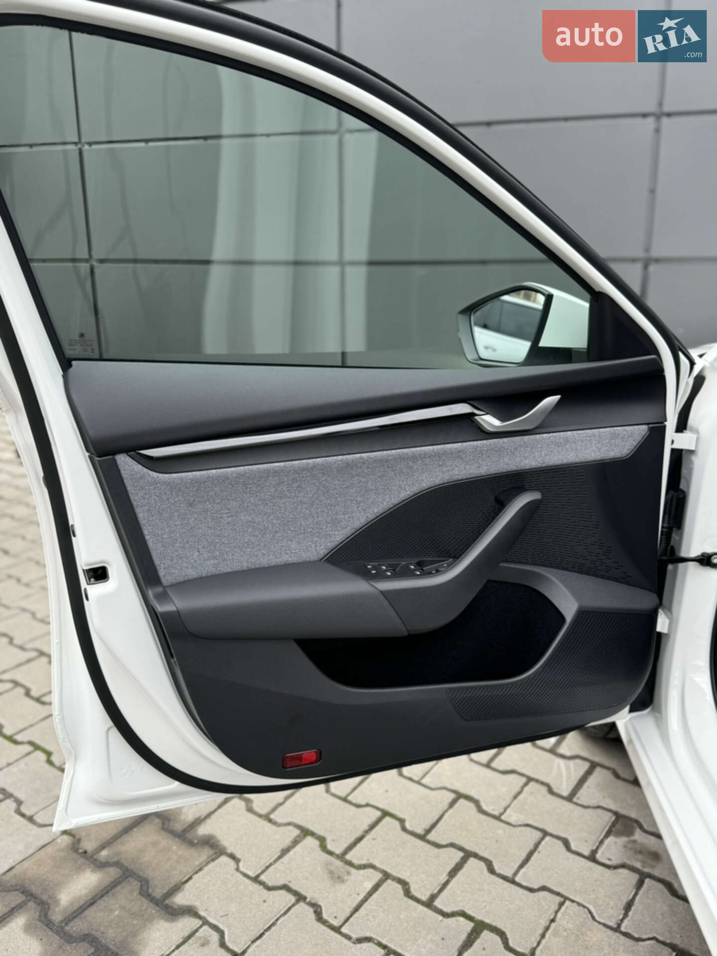 Skoda Octavia 2024 VIN TMBAR8NX7SY053622 фото оголошення 15 з 42
