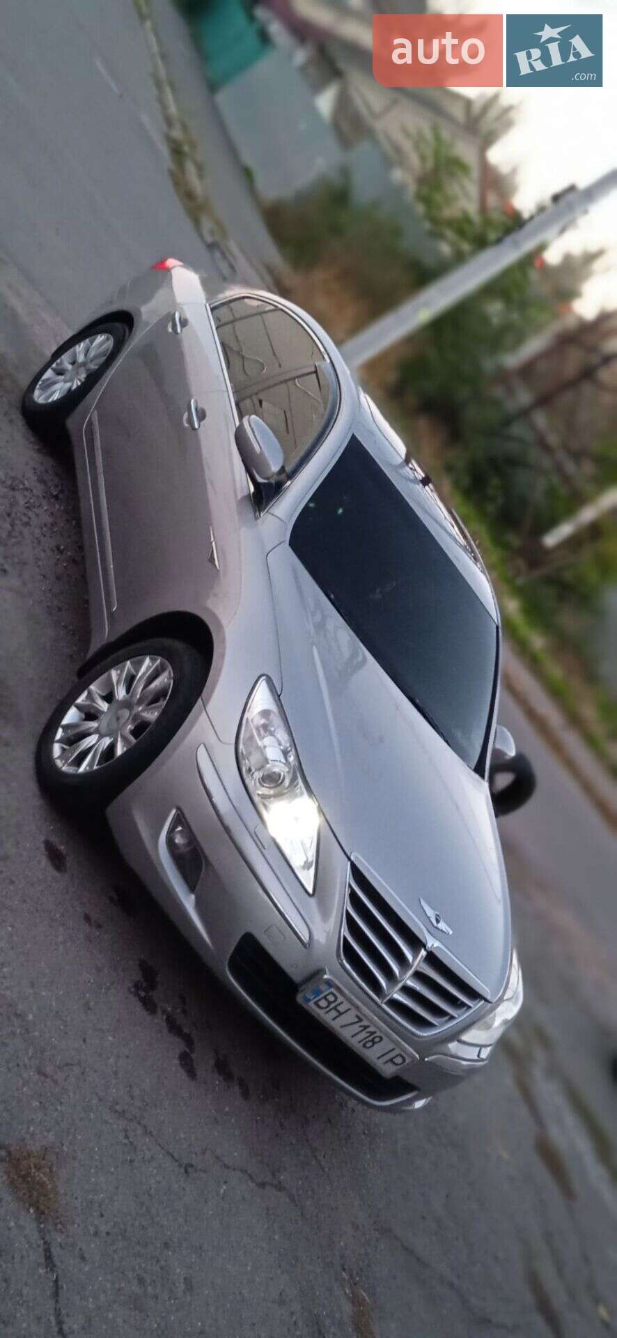 Hyundai Genesis 2008 VIN KMHGC41EP9U038650 фото оголошення 4 з 7