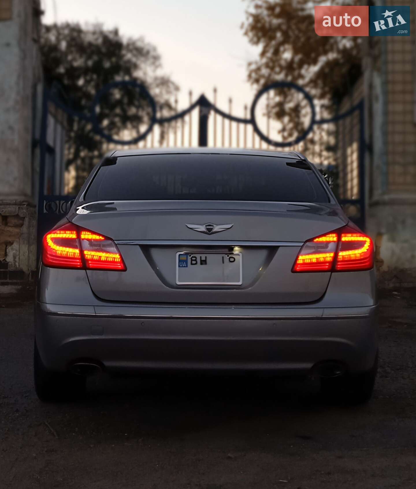 Hyundai Genesis 2008 VIN KMHGC41EP9U038650 фото оголошення 6 з 7