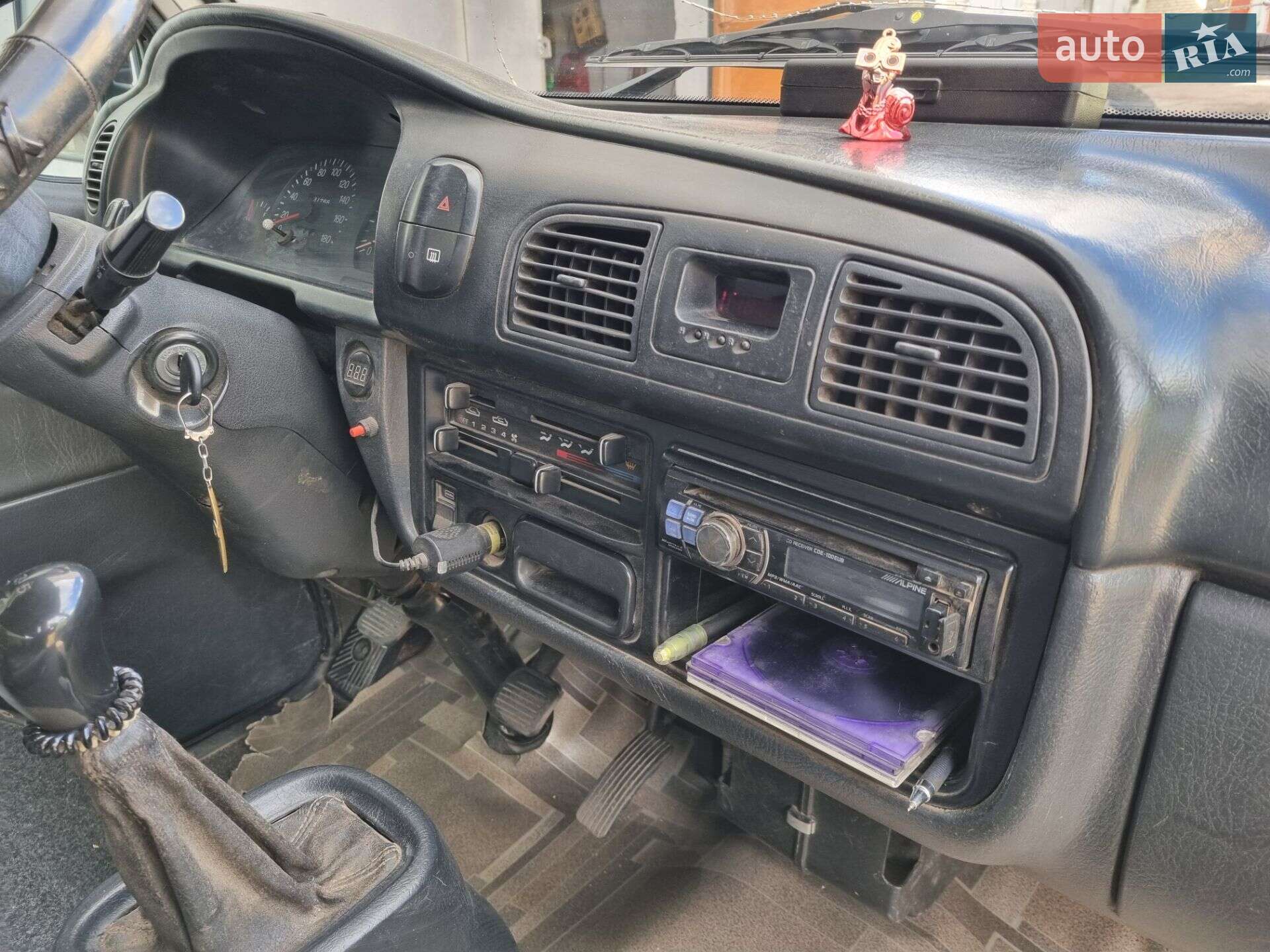 Hyundai H 100 2000 VIN KMFFD27FPYU454052 фото оголошення 4 з 16