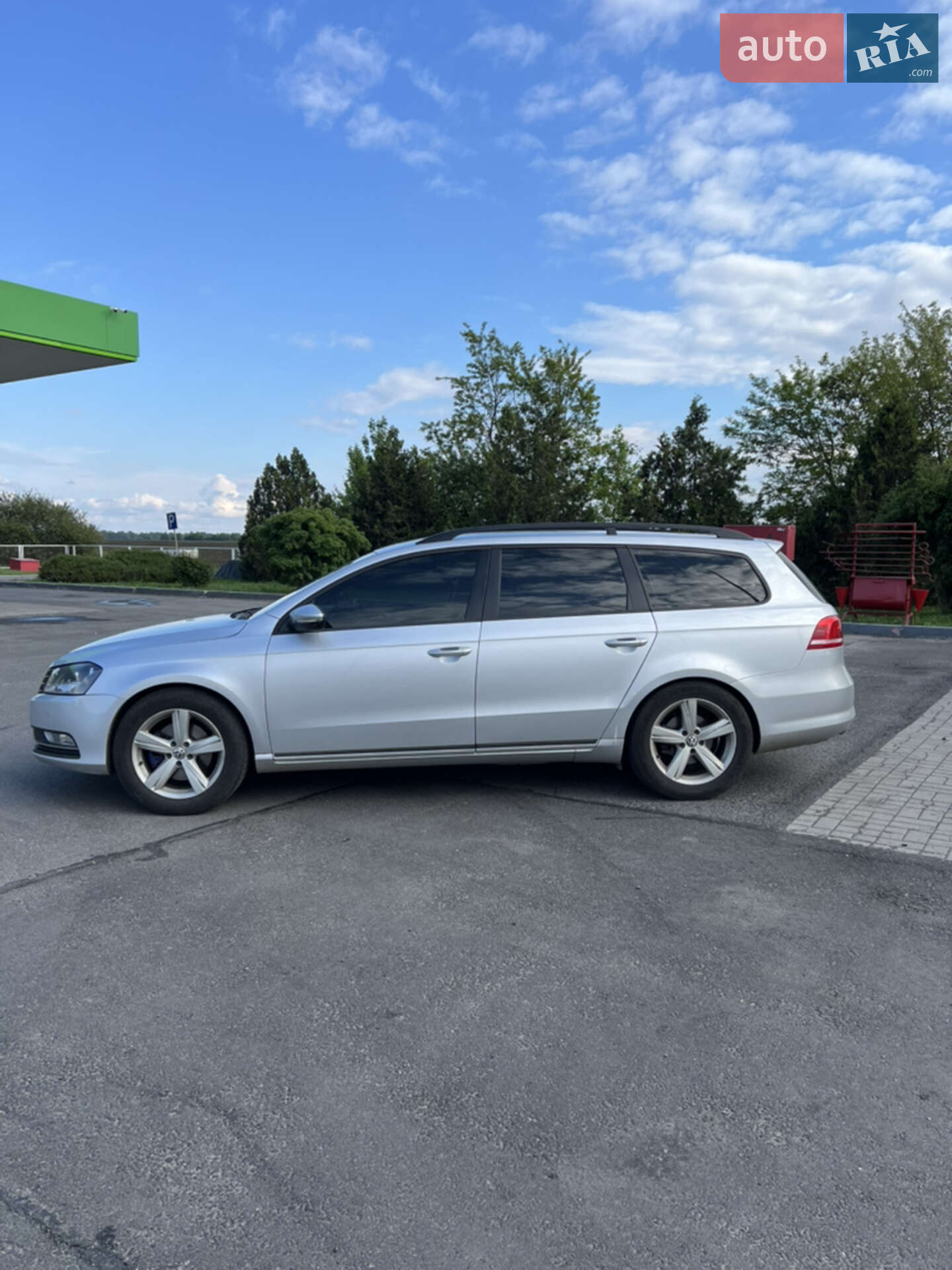 Volkswagen Passat 2012 VIN WVWZZZ3CZDE013052 фото оголошення 2 з 17